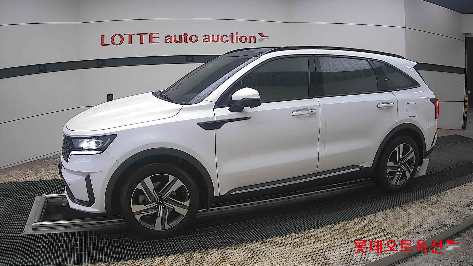 Kia Sorento - 12
