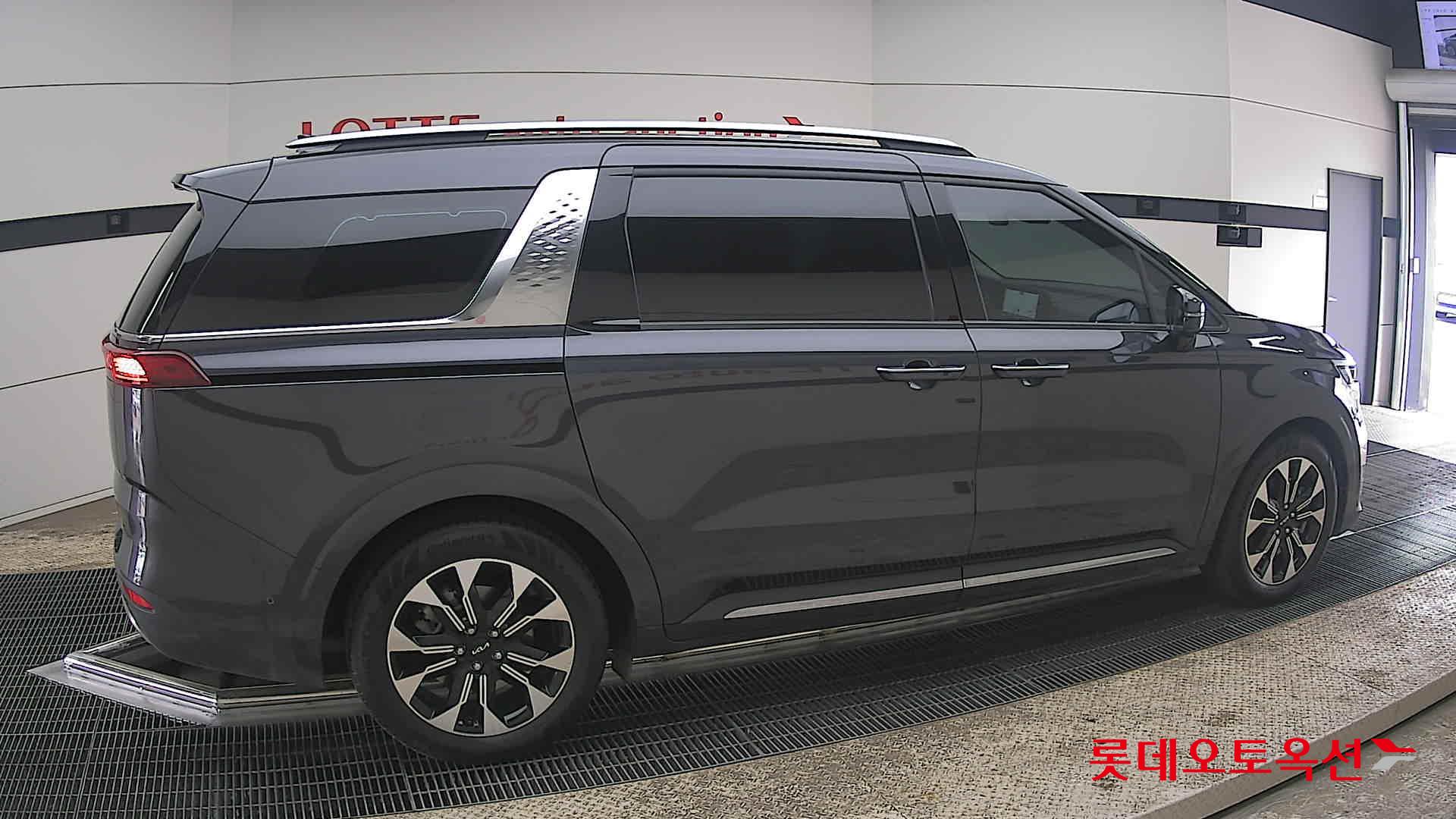 كيا كارنفال