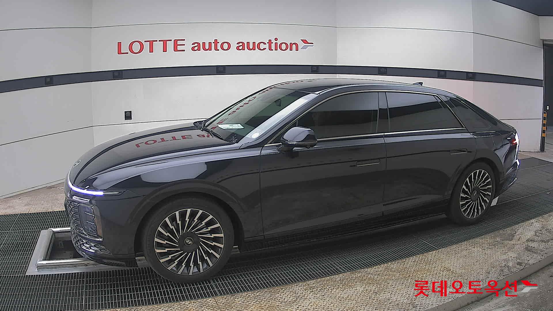 هيونداي أزيرا