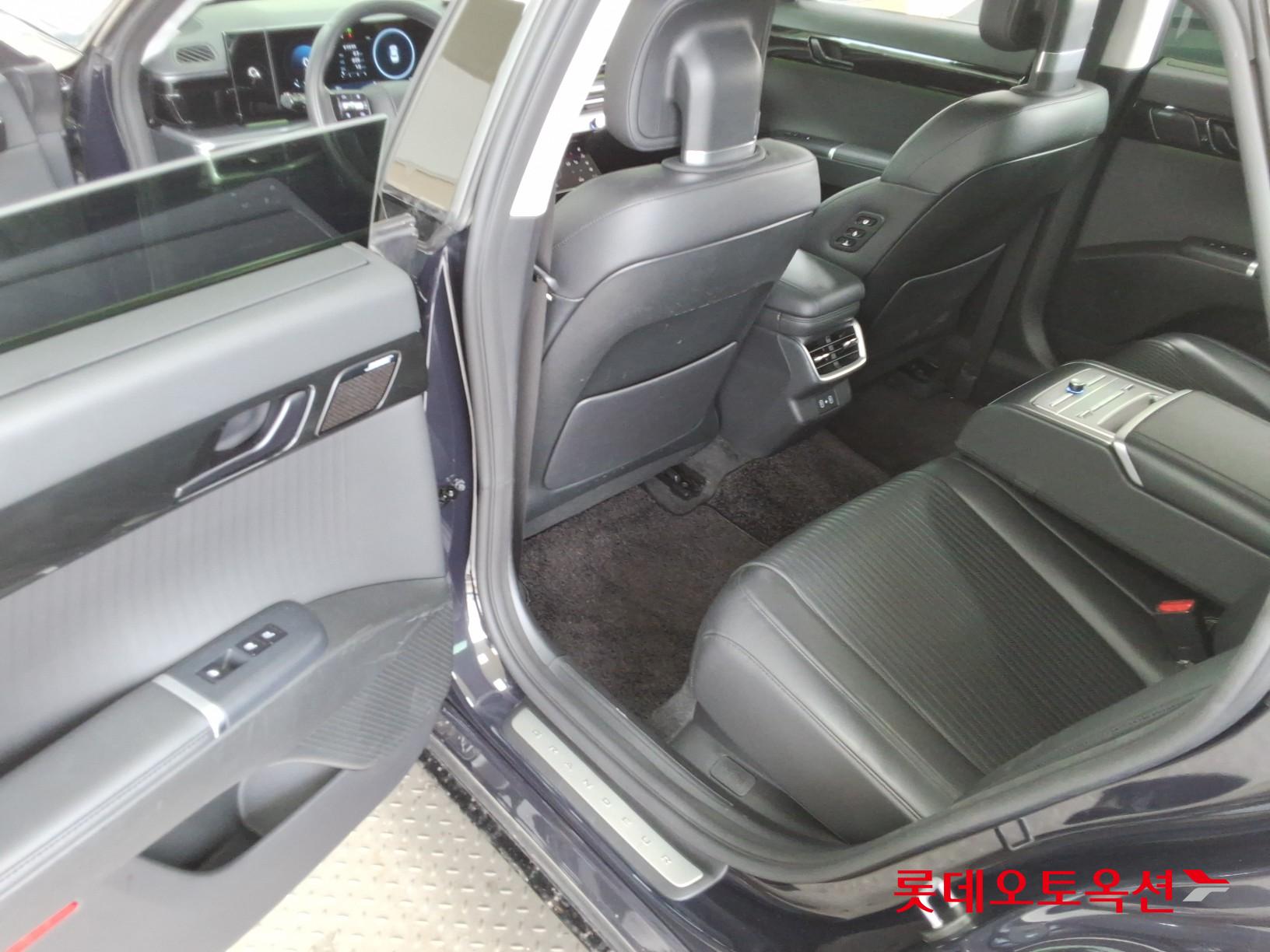 هيونداي أزيرا