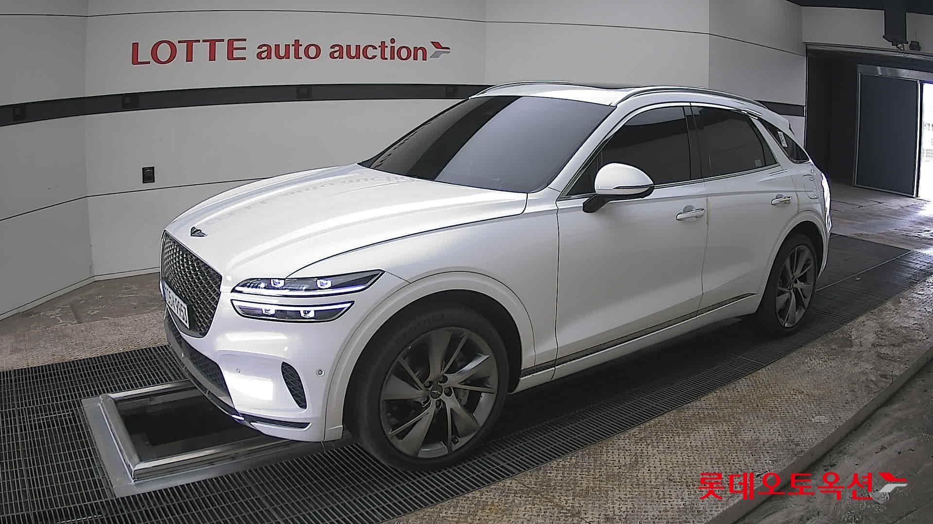 جينسس جي في 70