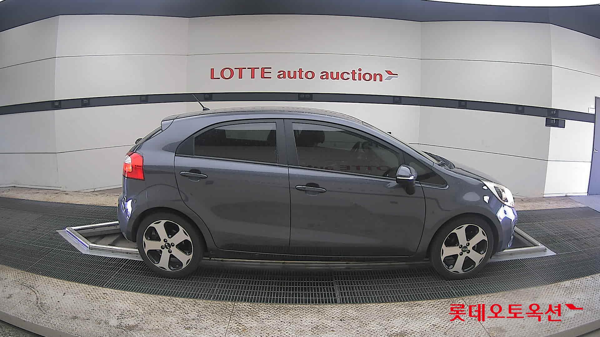 Kia Pride - 21