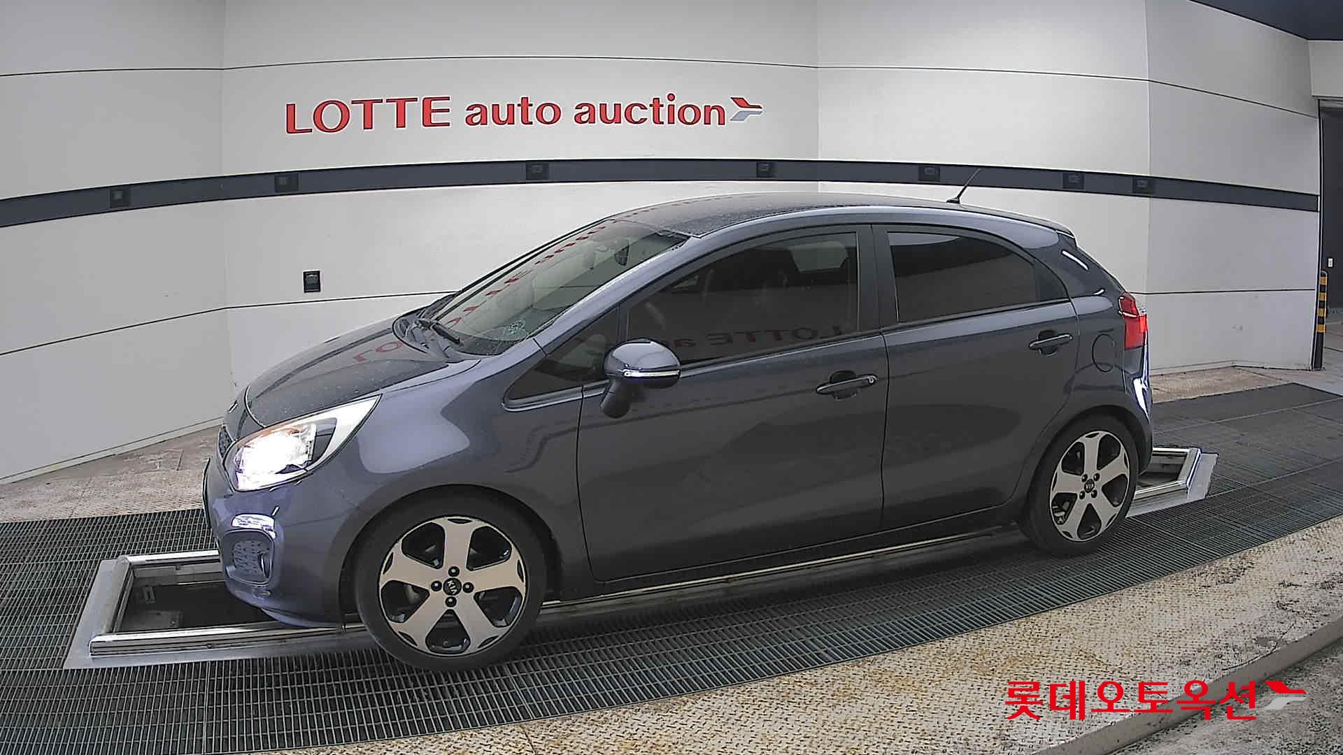 Kia Pride - 12