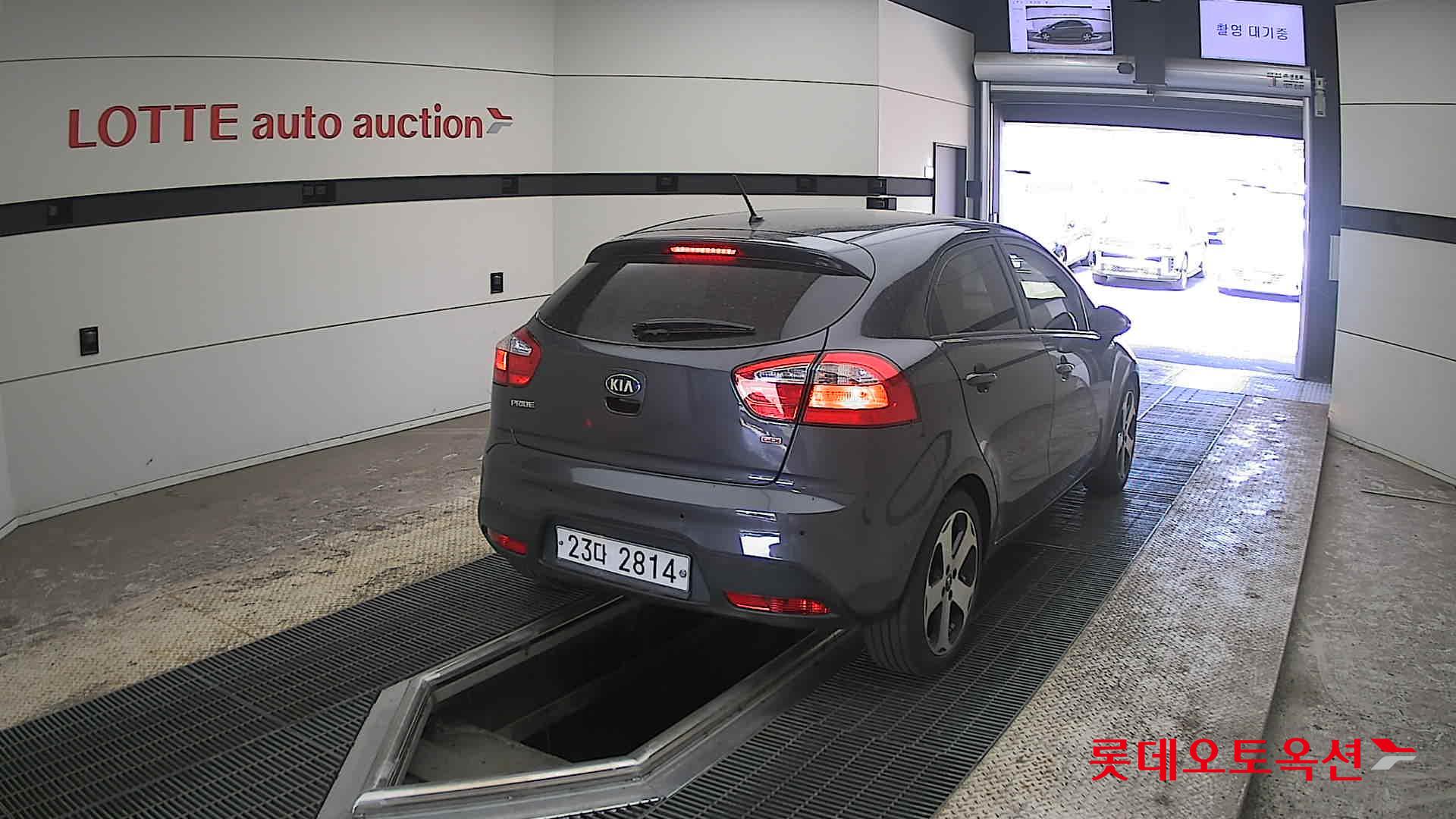 Kia Pride - 18