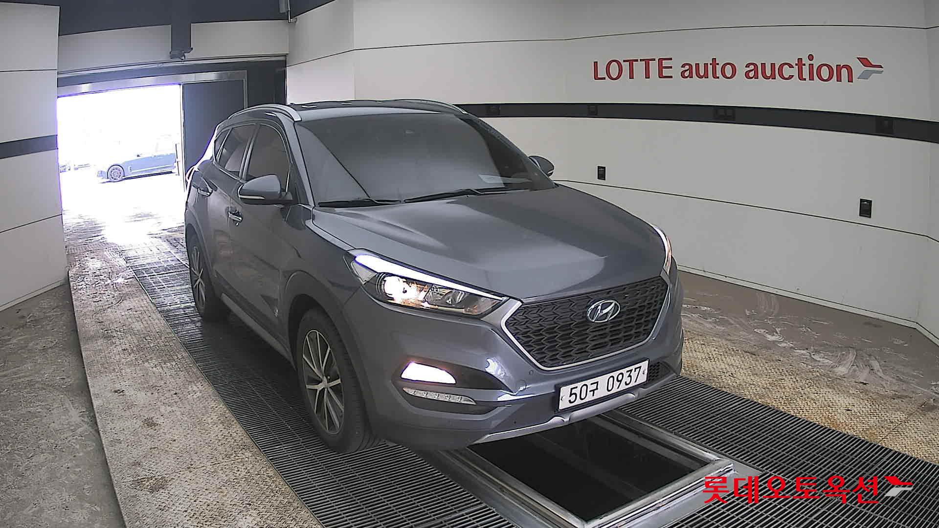 Hyundai Tucson - 24