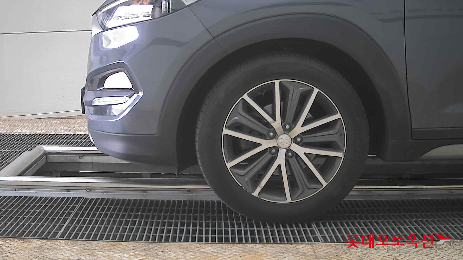Hyundai Tucson - 25