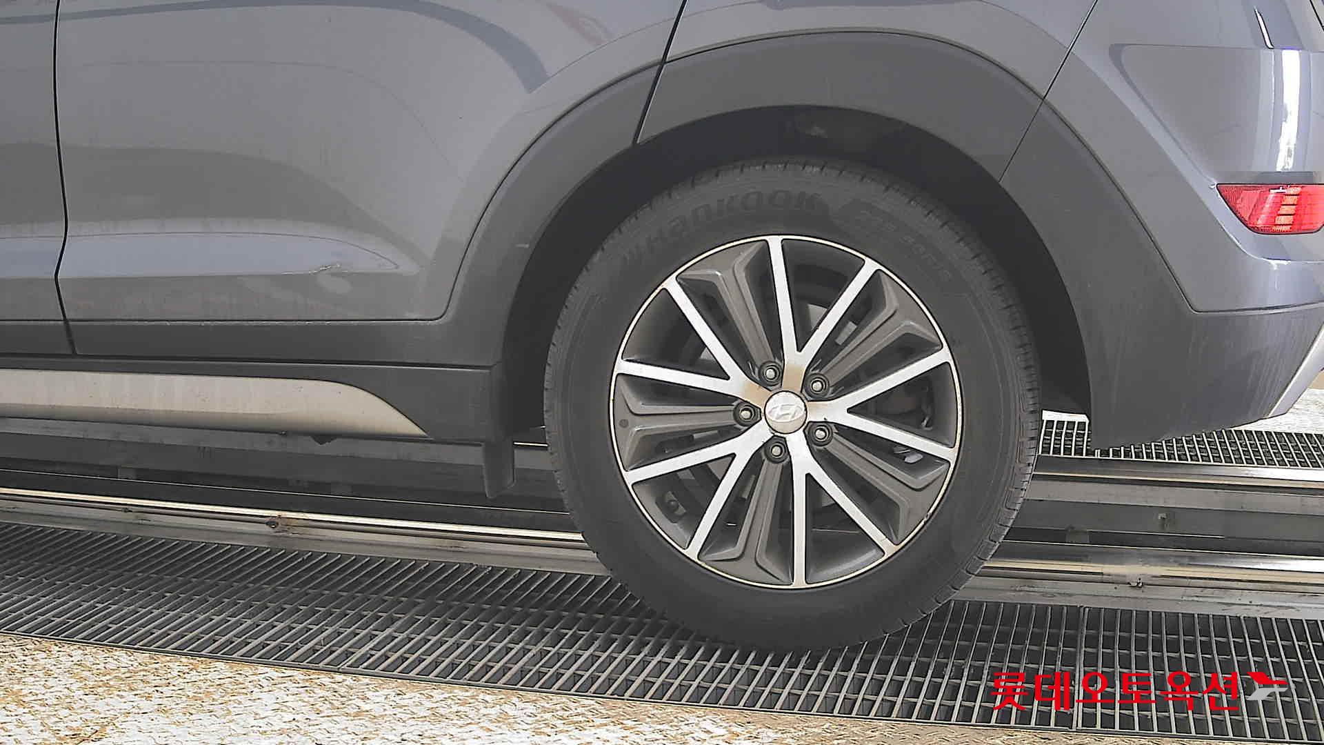 Hyundai Tucson - 26