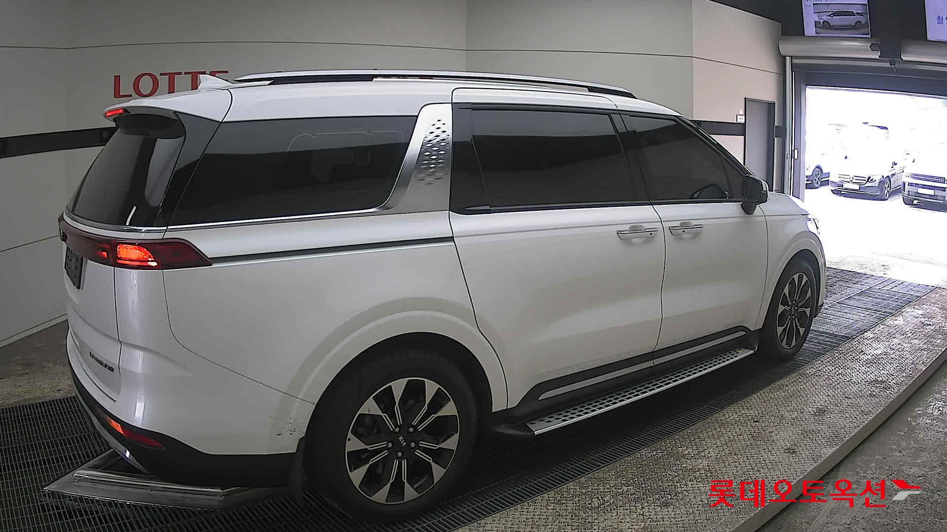 كيا كارنفال