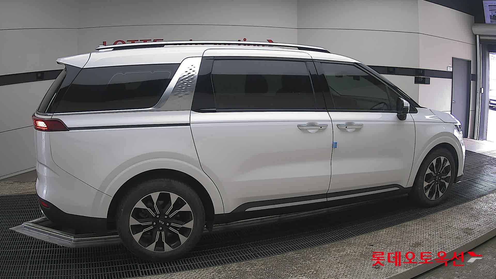 كيا كارنفال