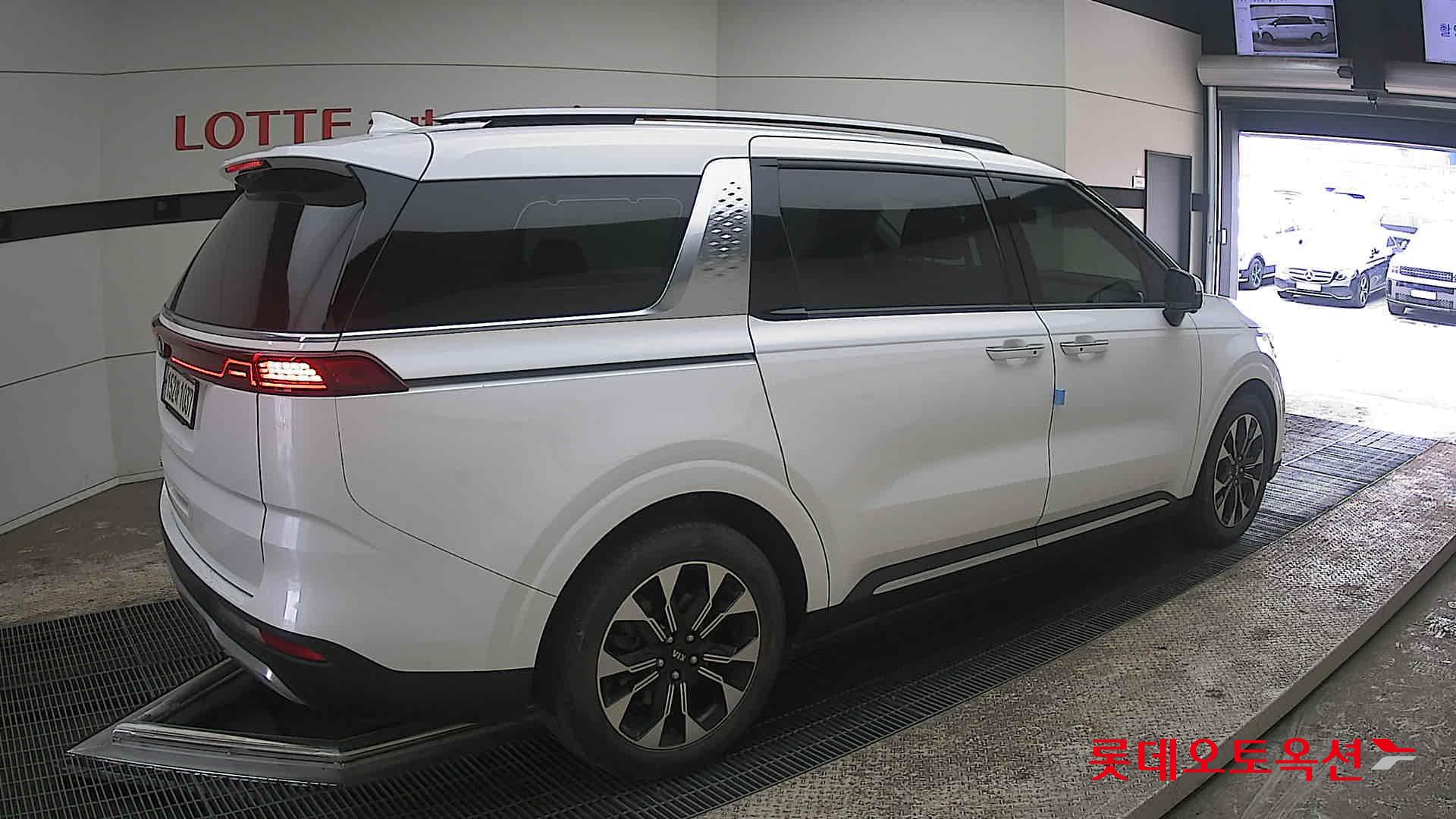 كيا كارنفال