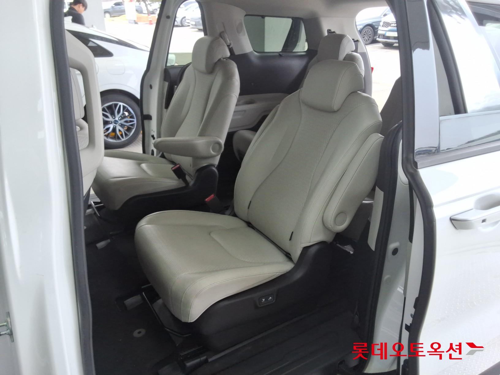 كيا كارنفال