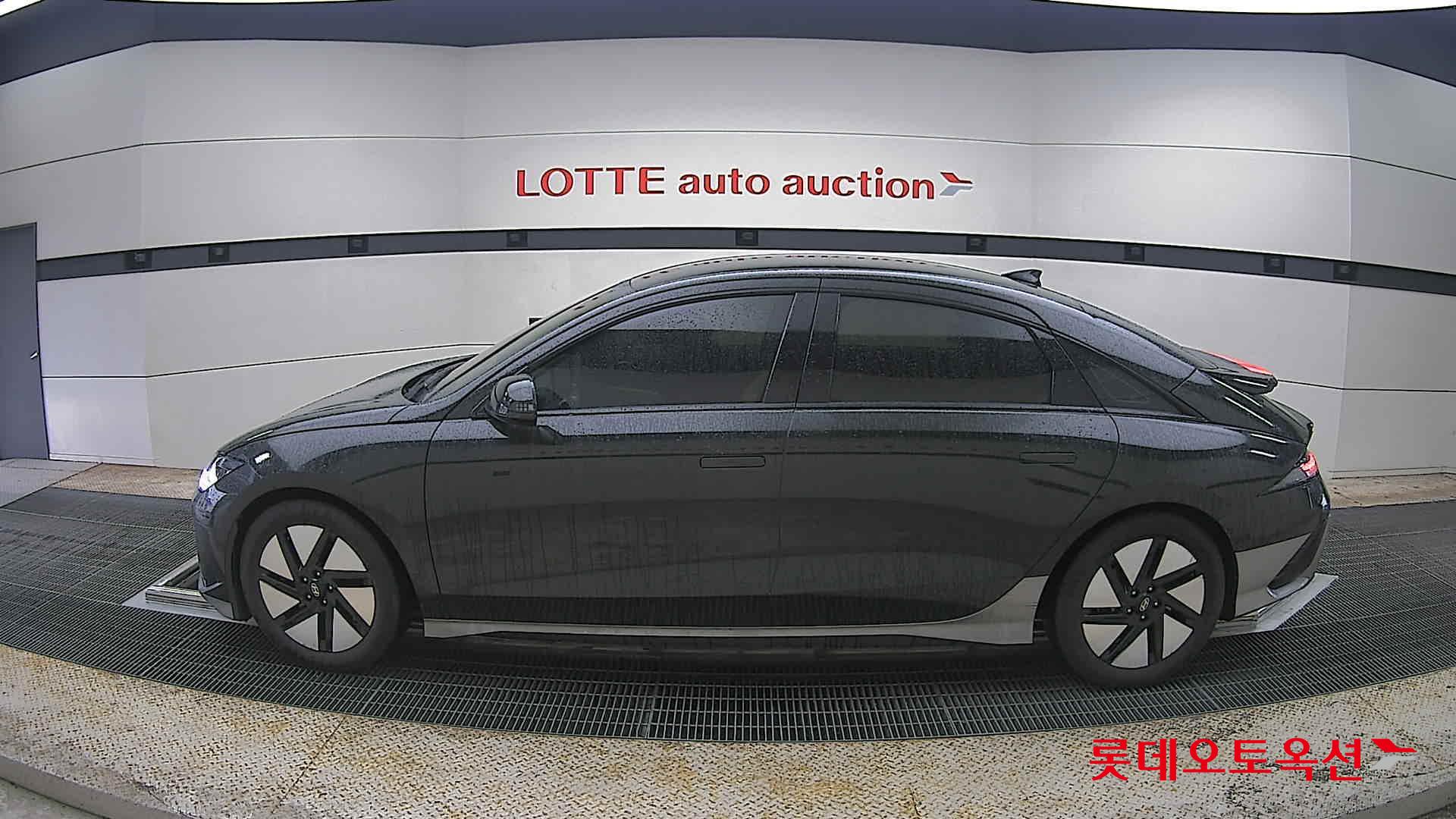 Hyundai Ioniq 6 - 13
