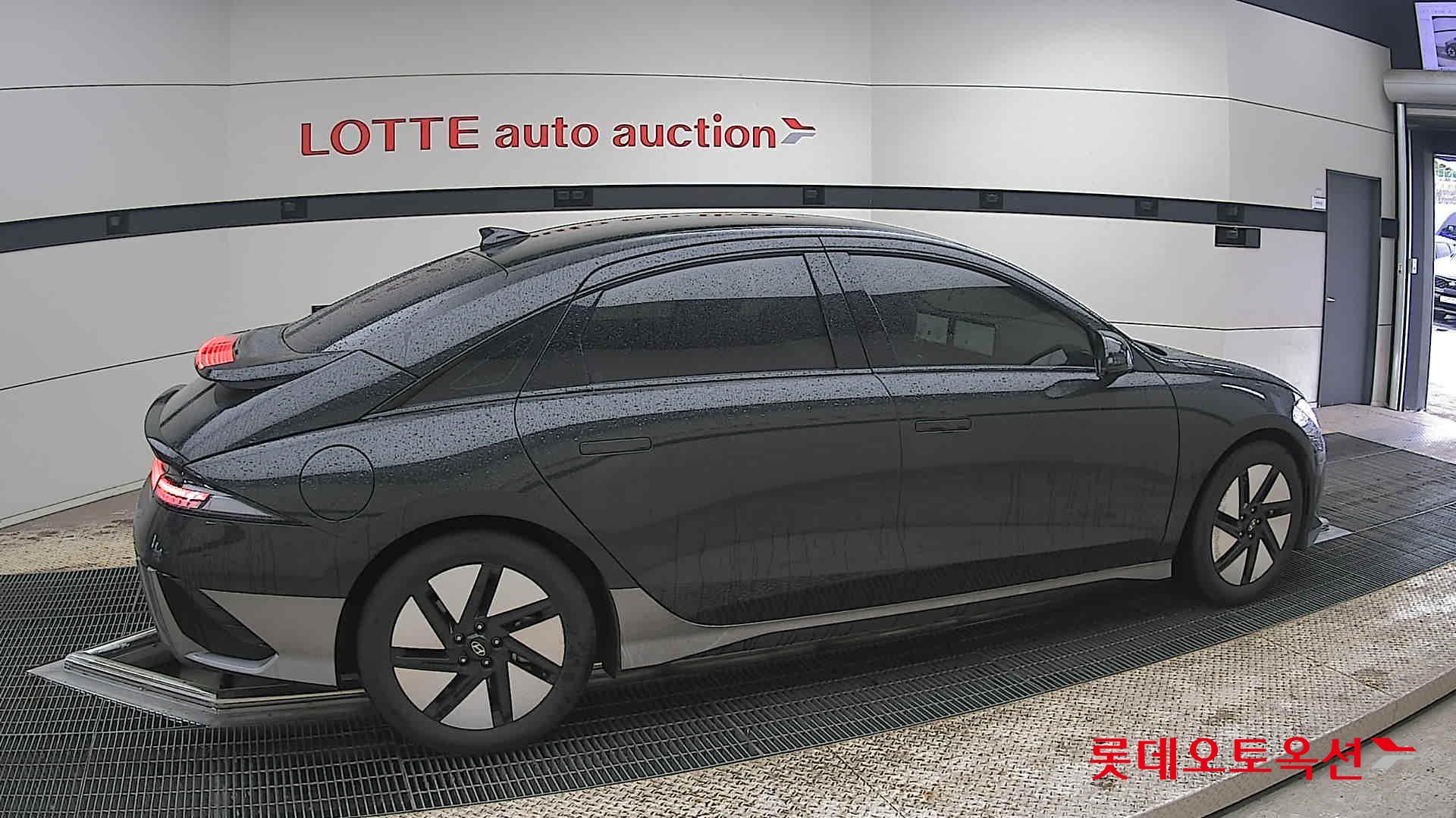 Hyundai Ioniq 6 - 20