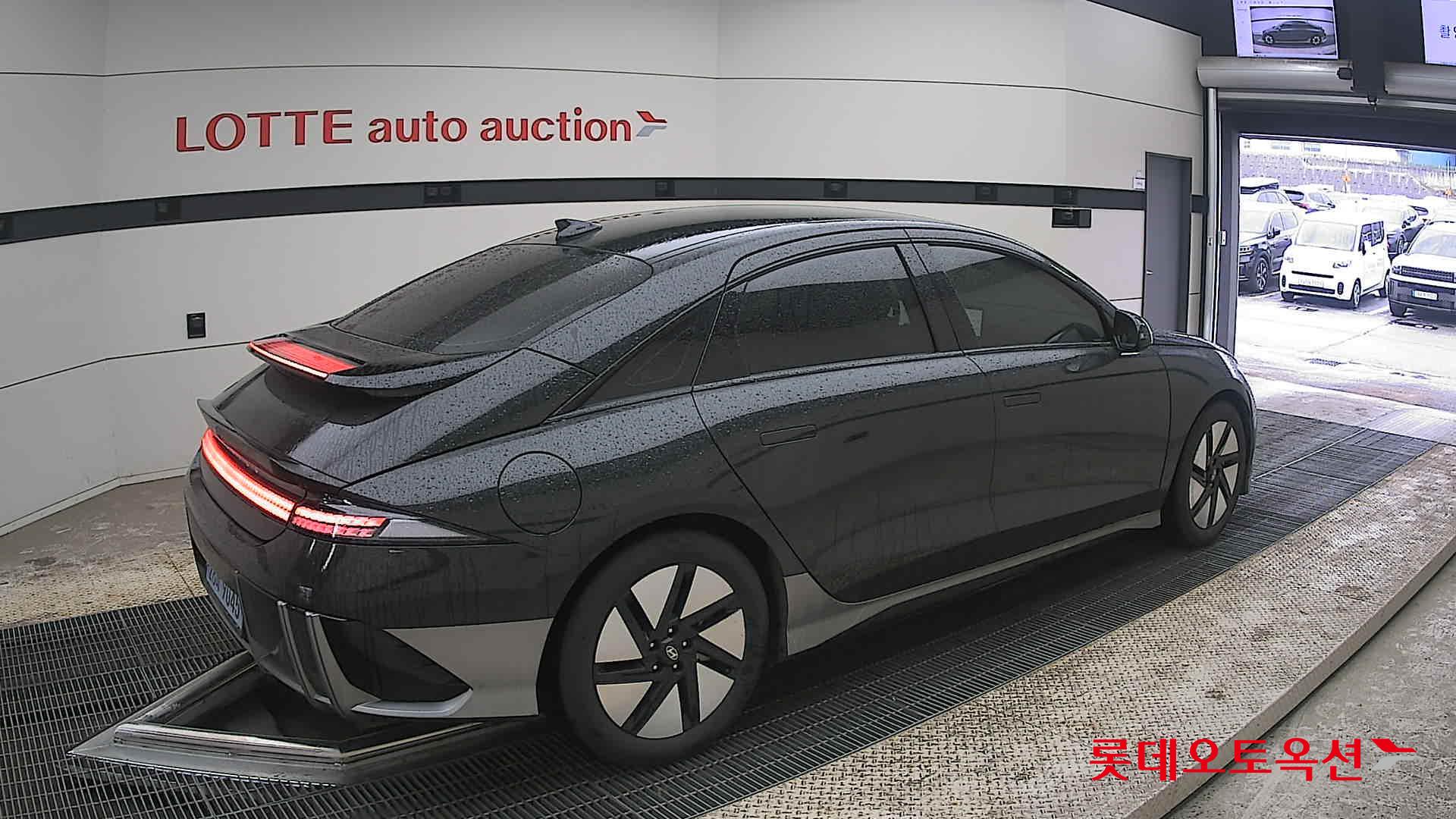Hyundai Ioniq 6 - 19