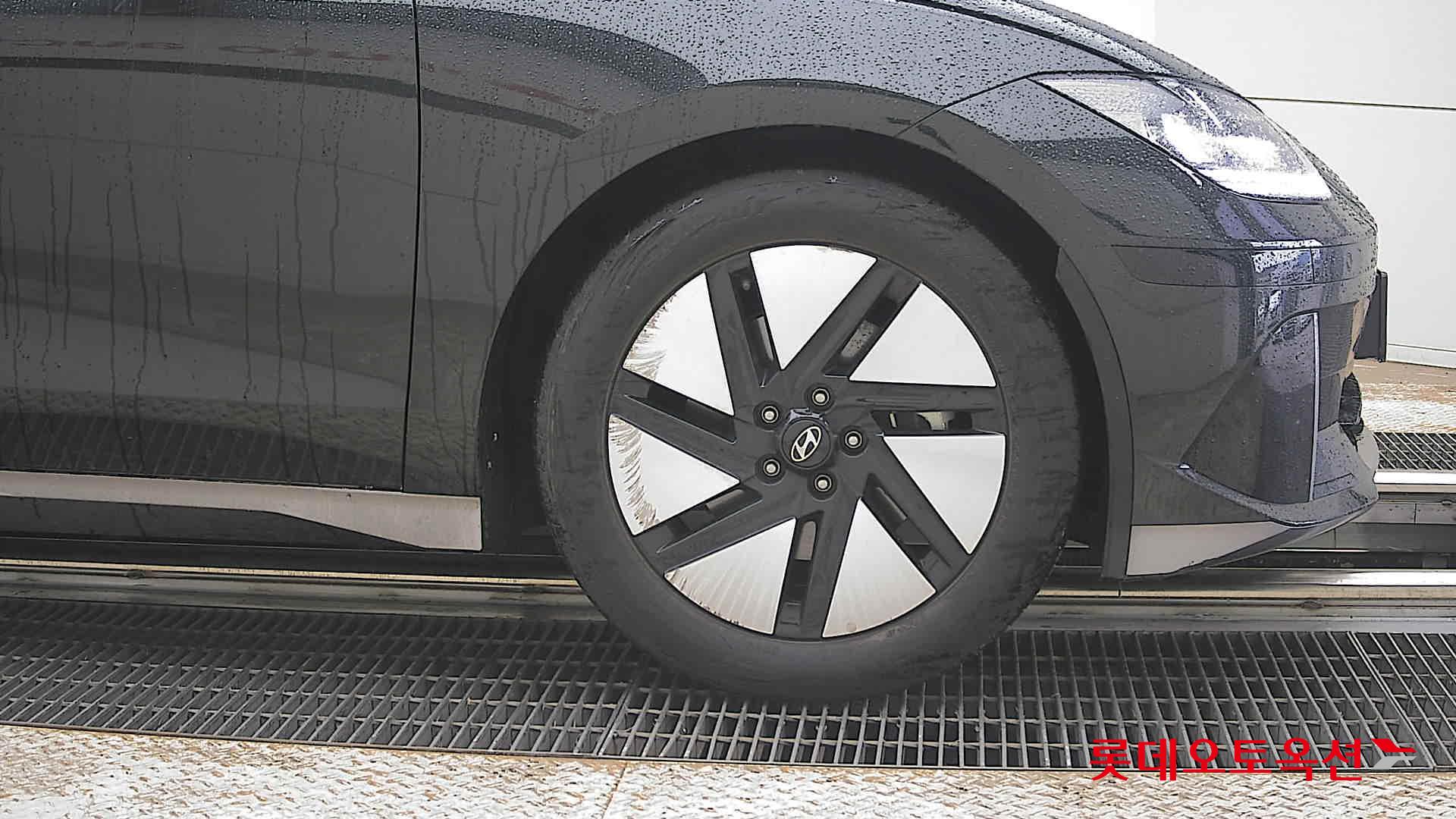 Hyundai Ioniq 6 - 27