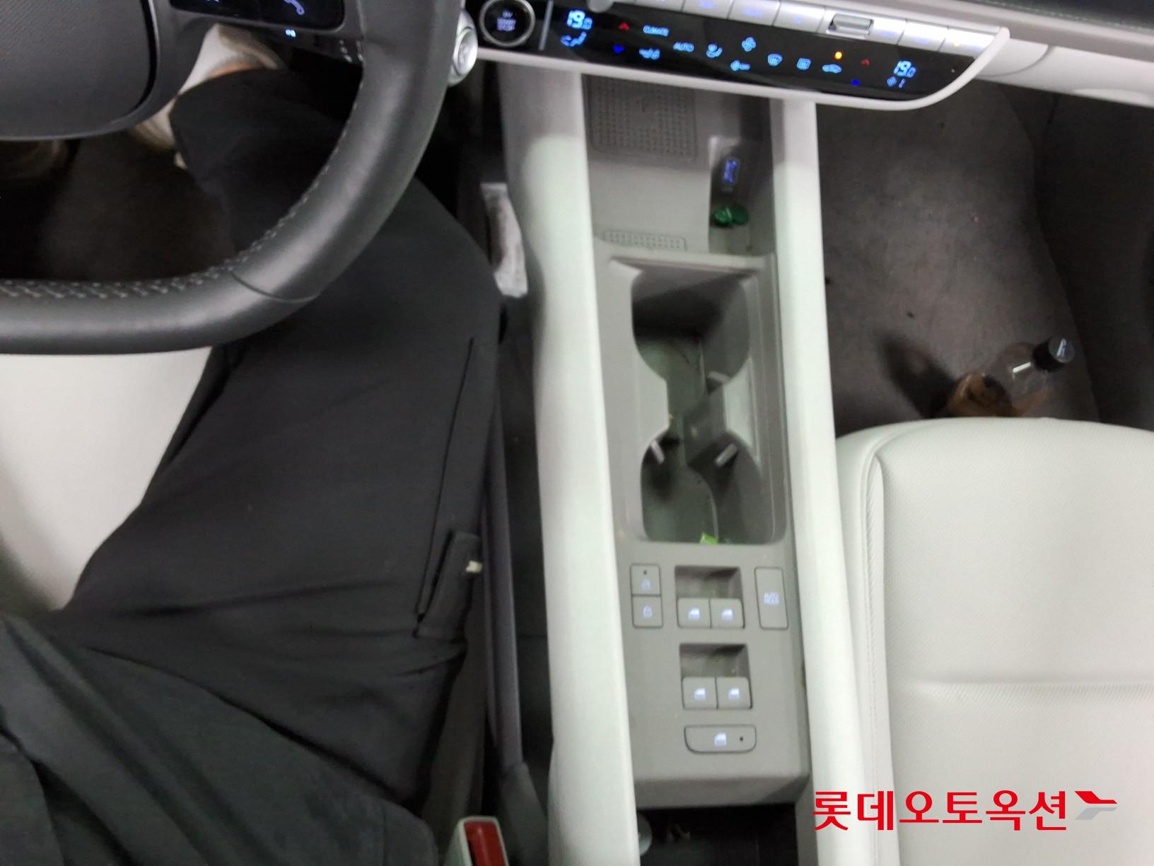 Hyundai Ioniq 6 - 34