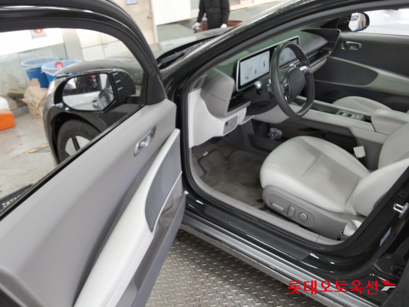 Hyundai Ioniq 6 - 37