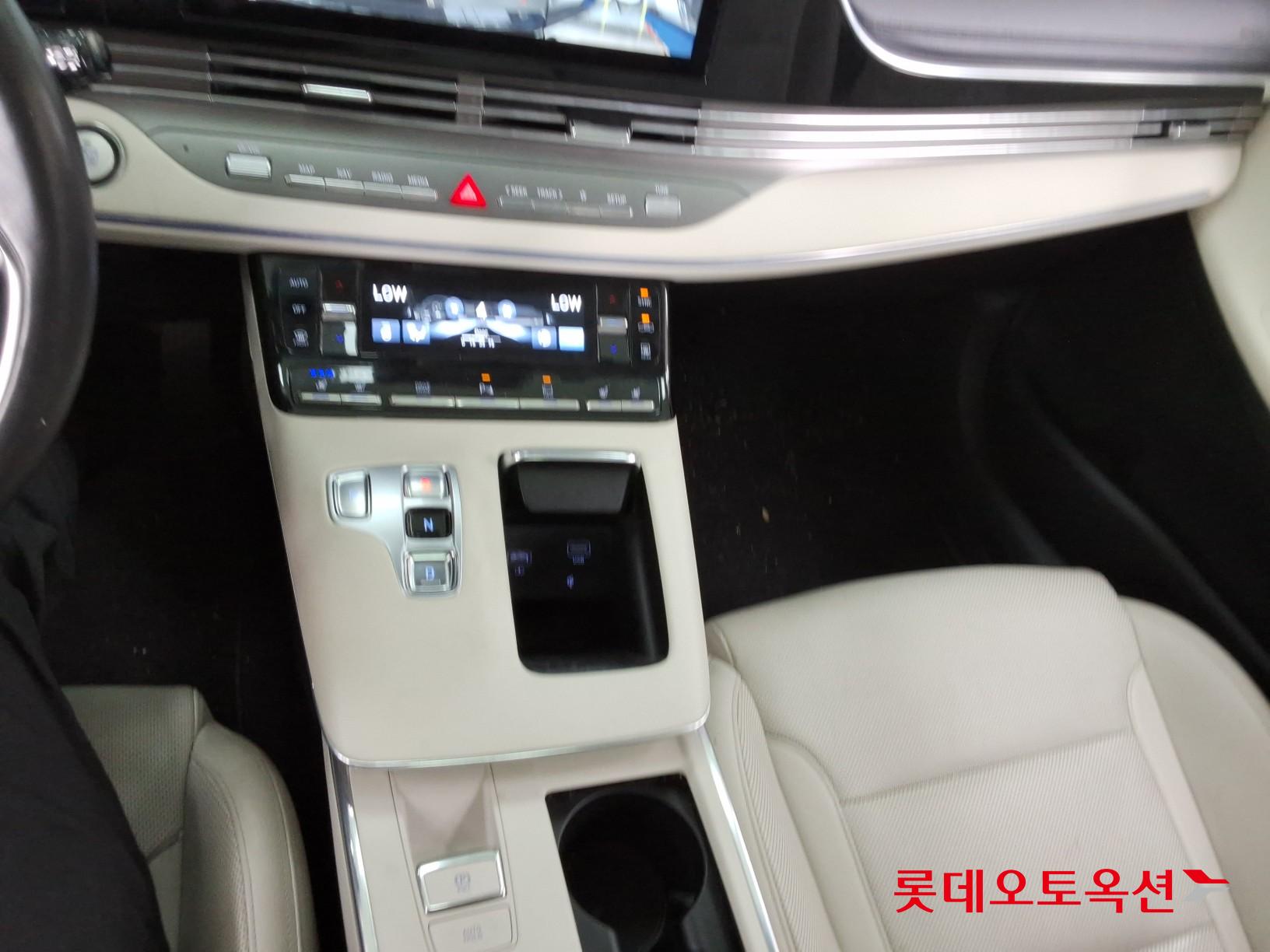 هيونداي أزيرا