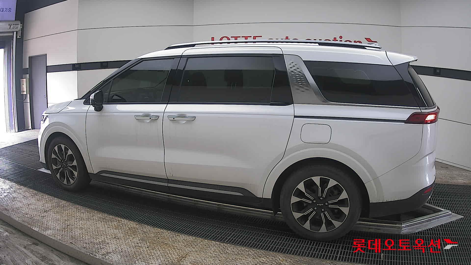 كيا كارنفال