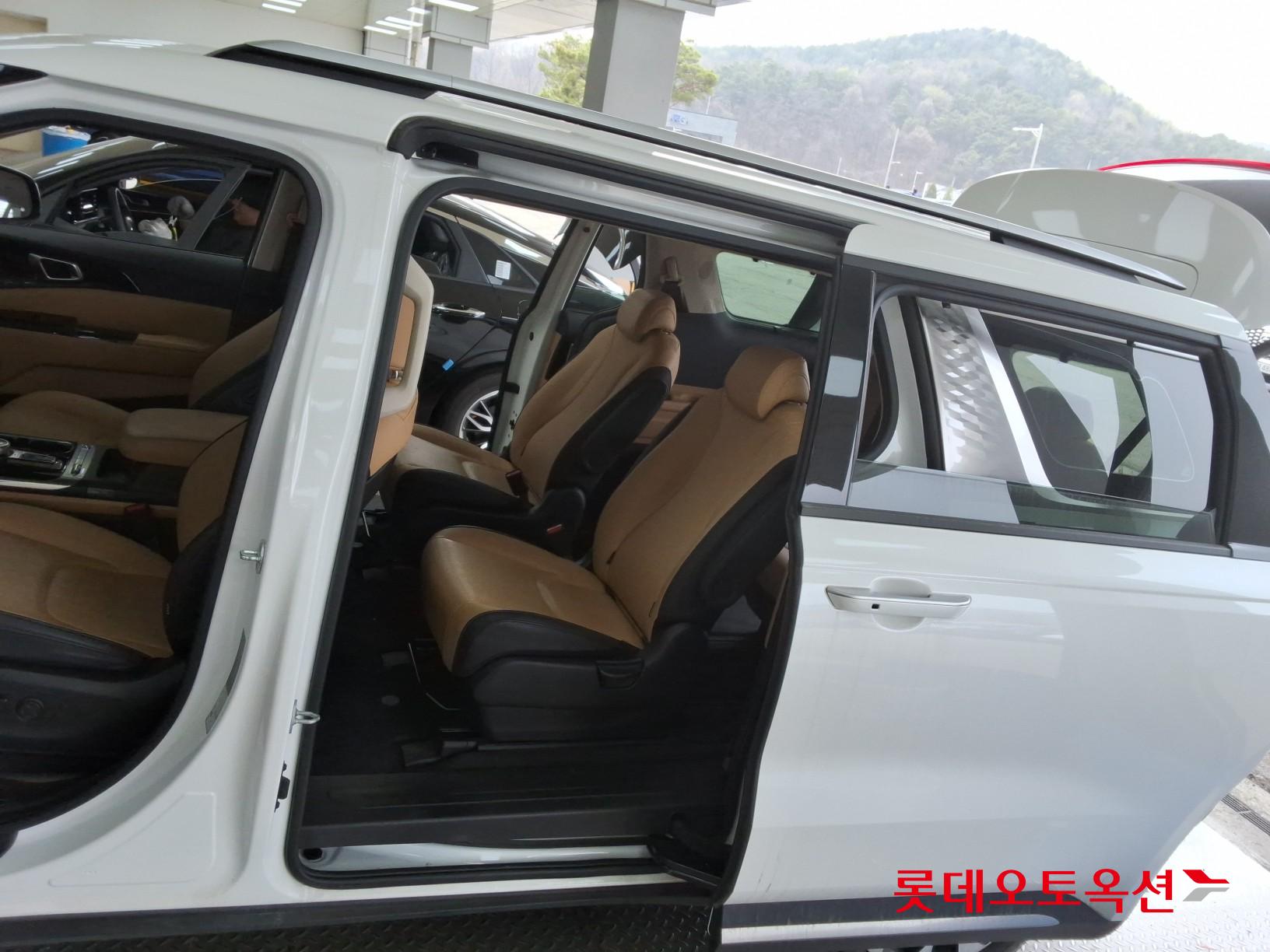 كيا كارنفال