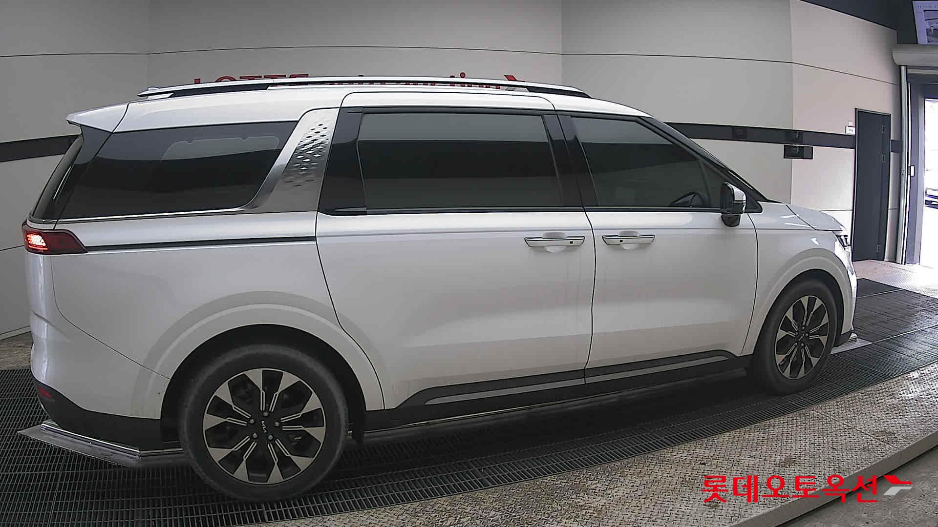 كيا كارنفال