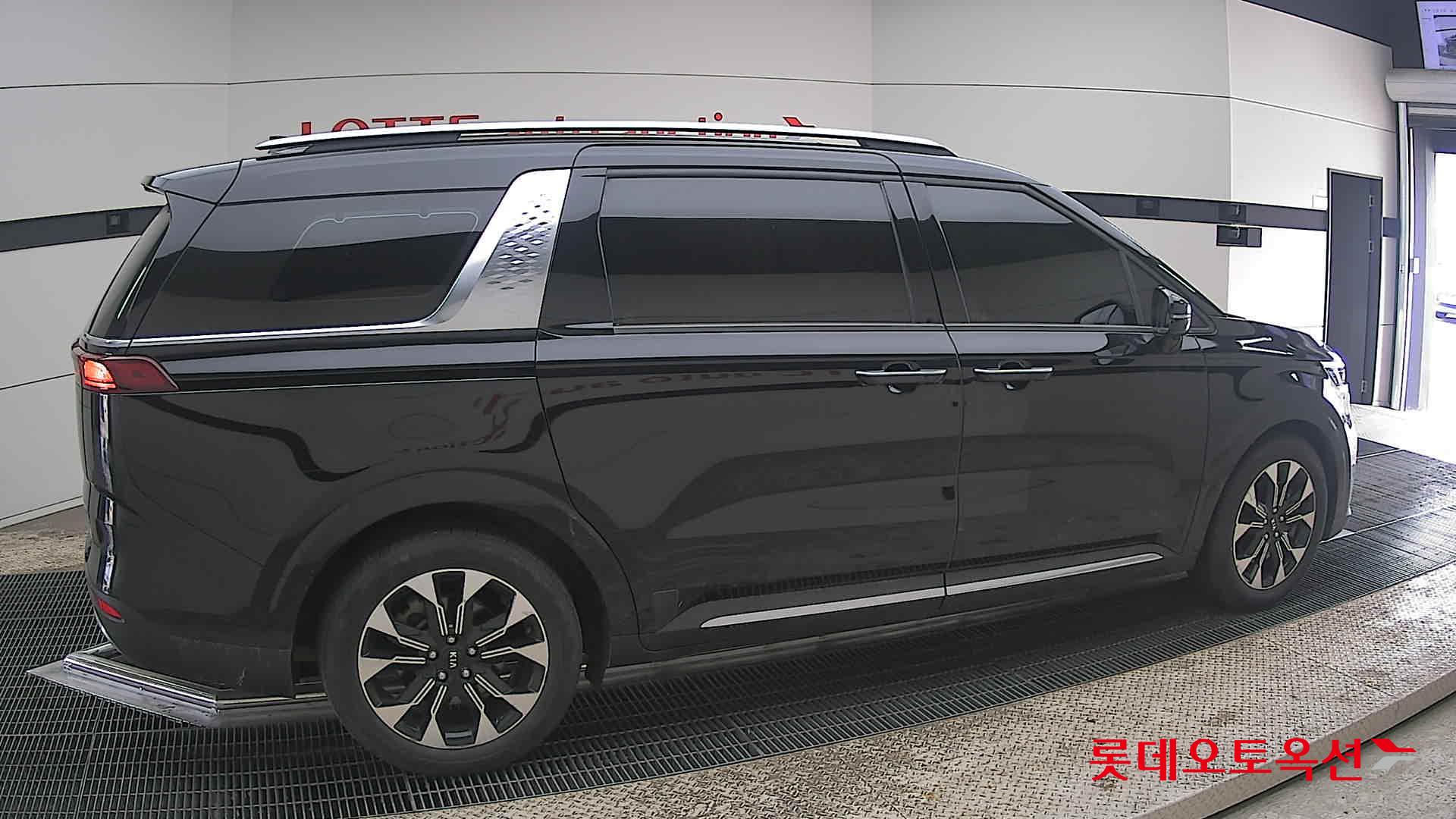 كيا كارنفال