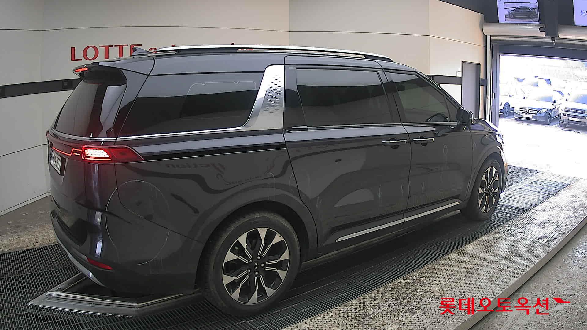 كيا كارنفال