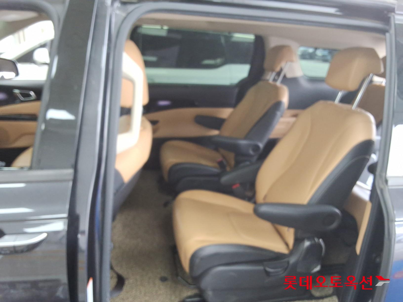 كيا كارنفال