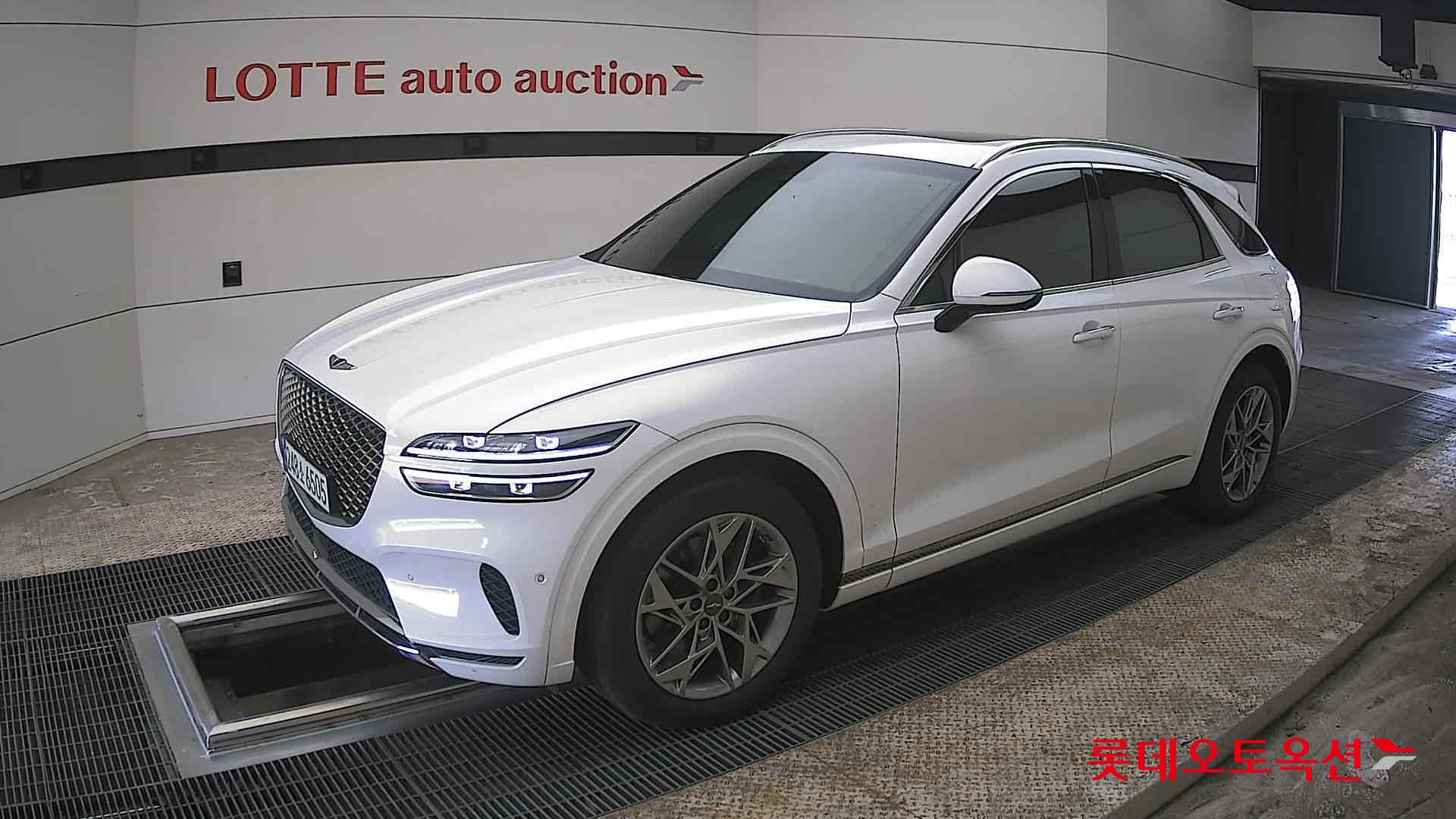 جينسس جي في 70