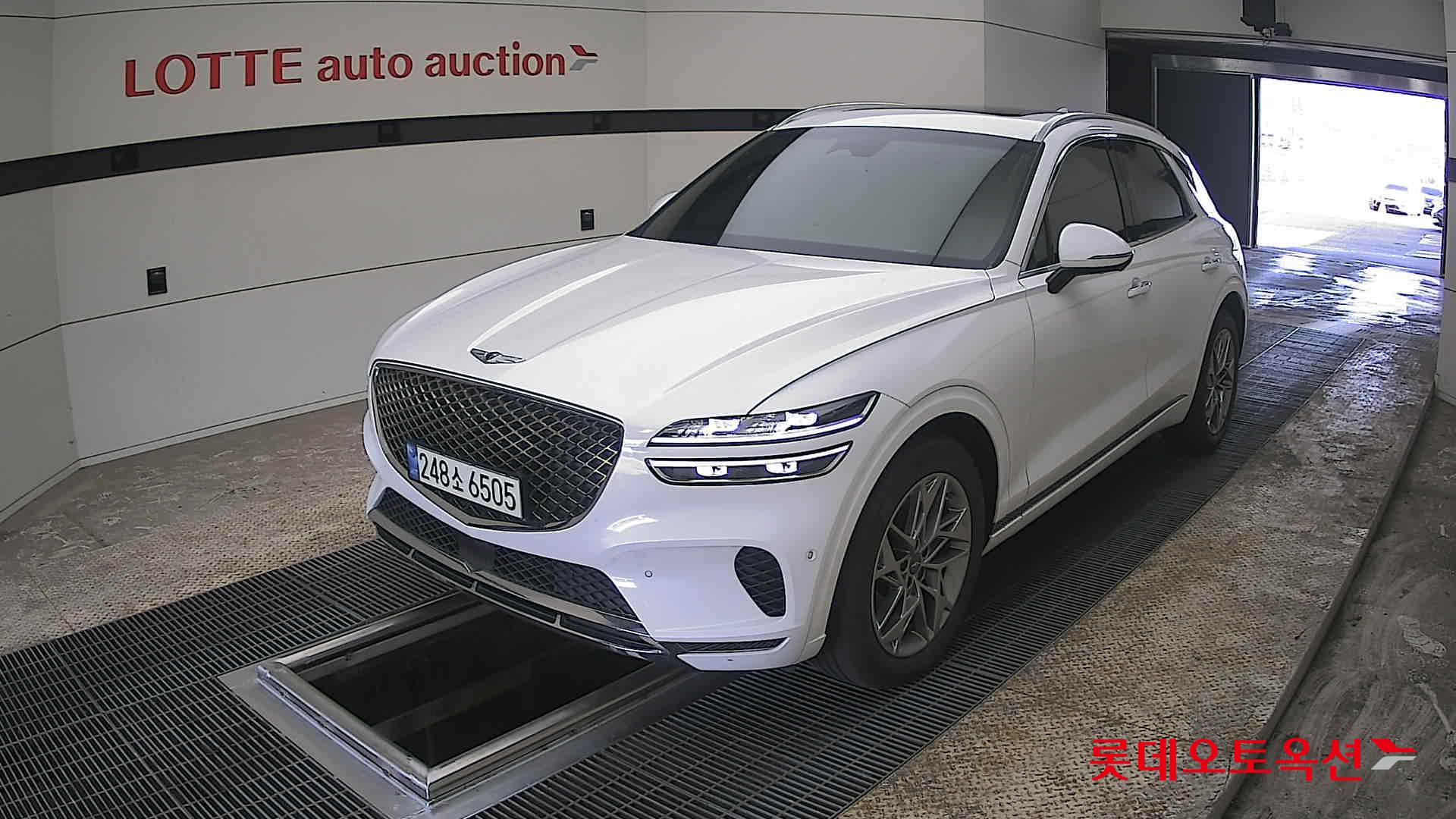 جينسس جي في 70