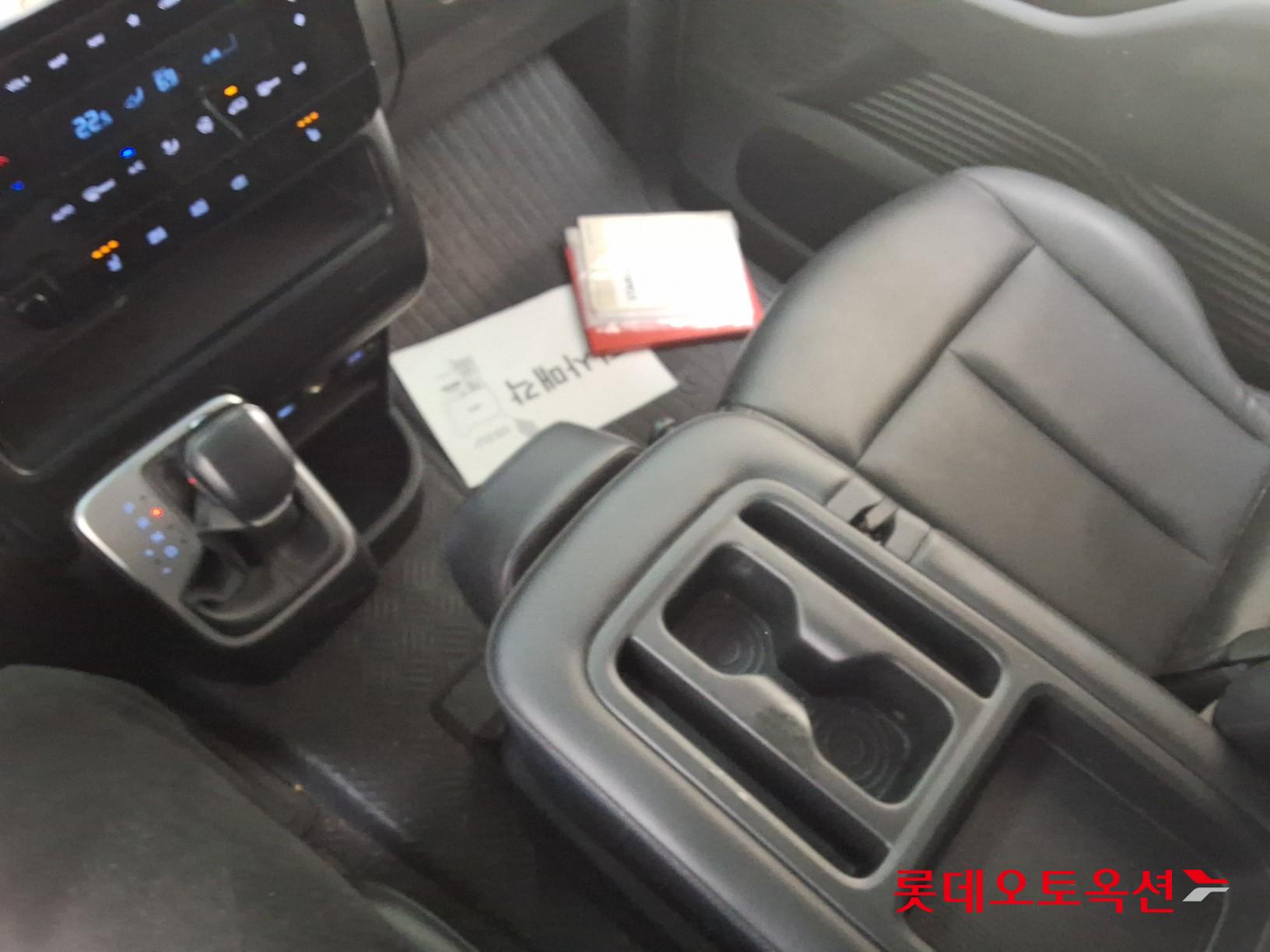 هيونداي ستاريا