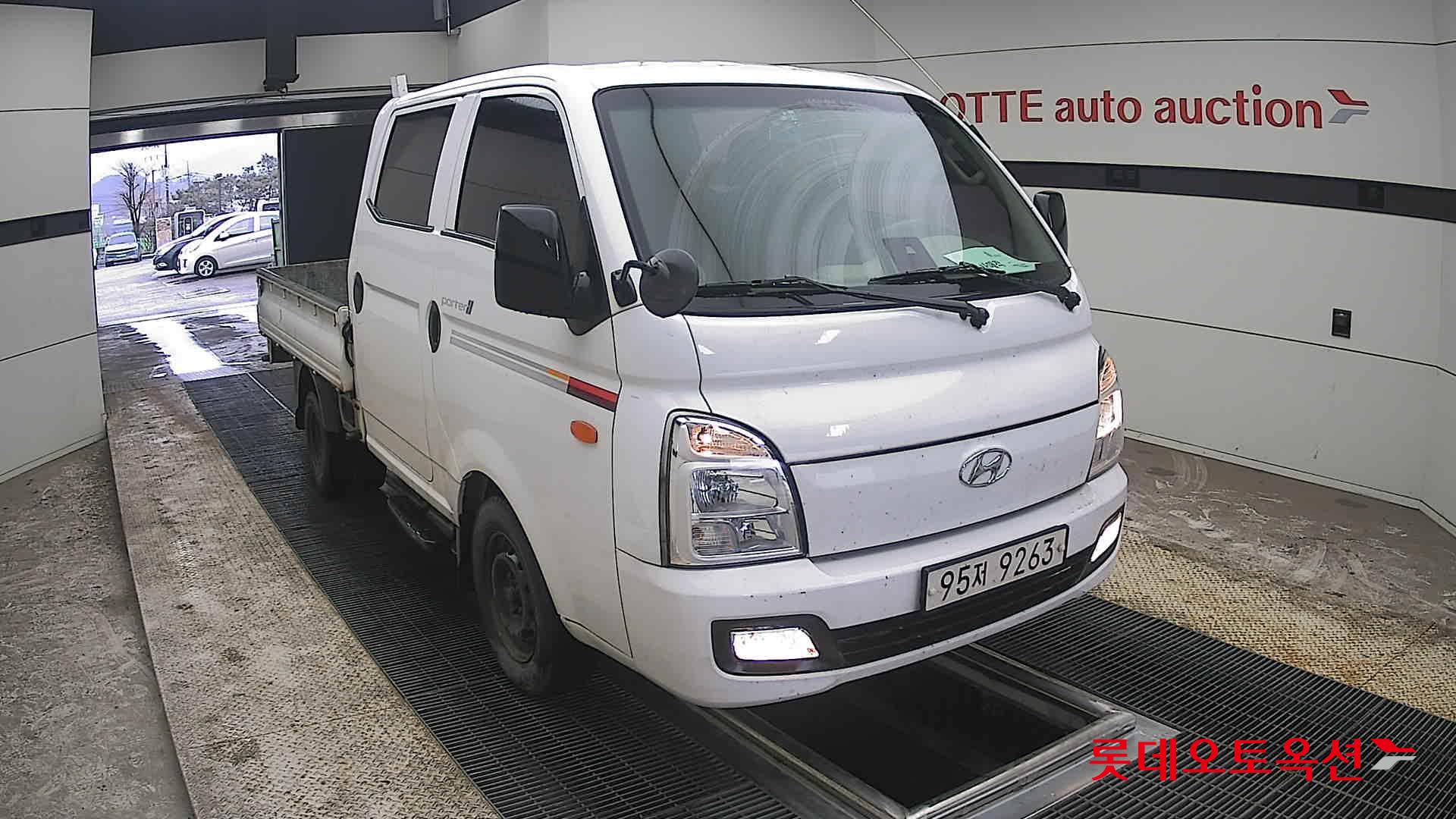 Hyundai Porter - 24