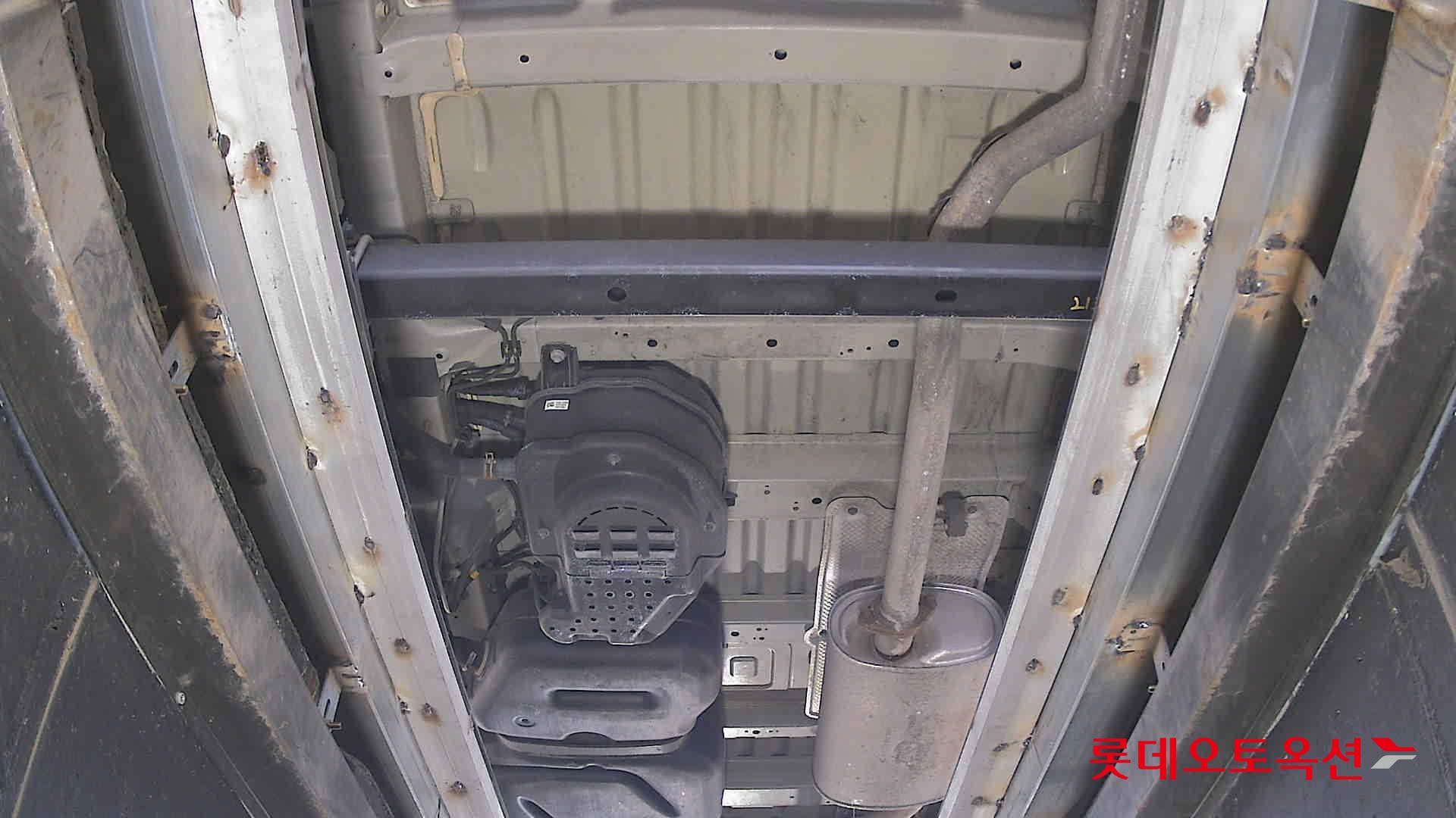 هيونداي ستاريا