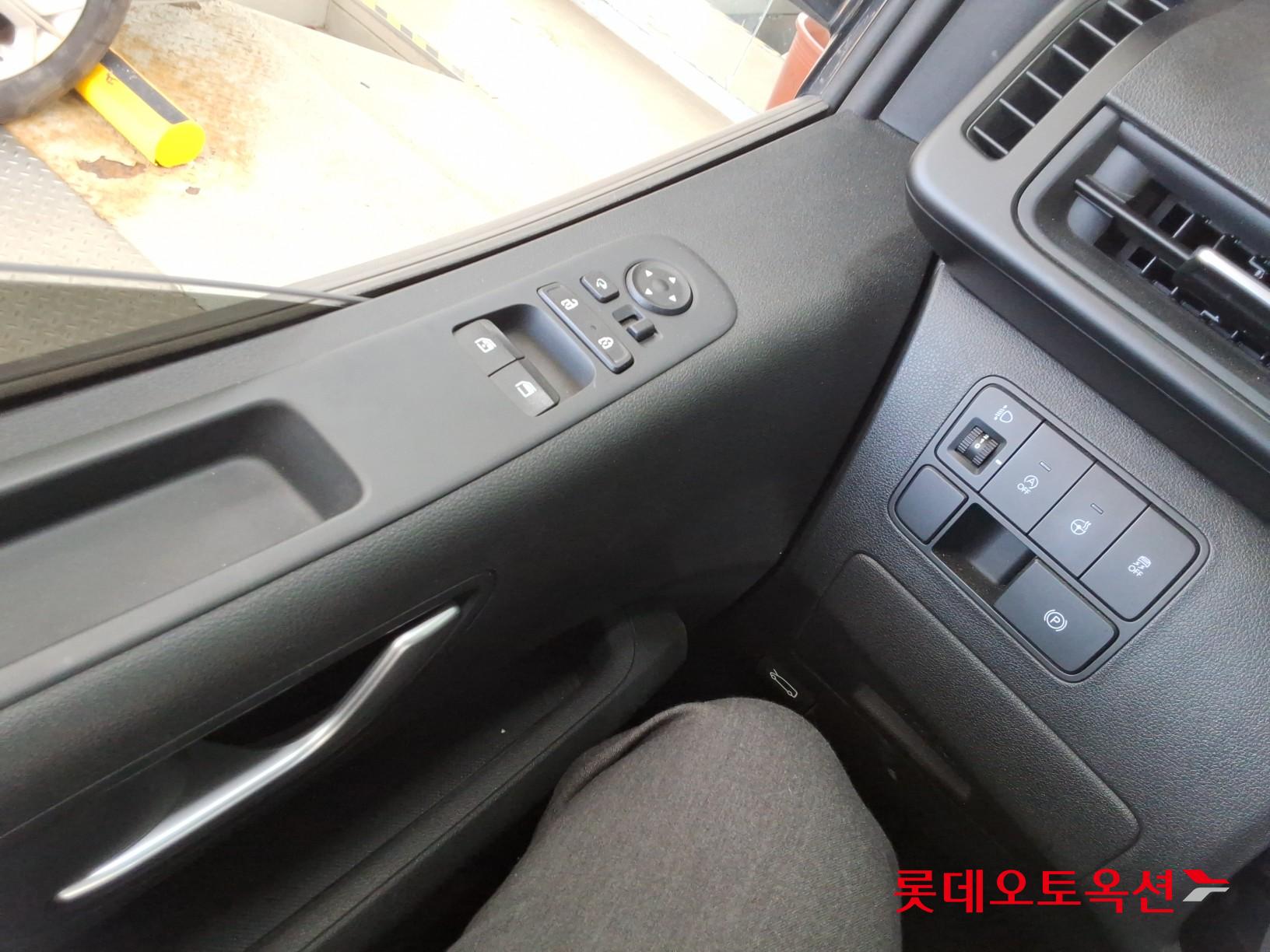 هيونداي ستاريا