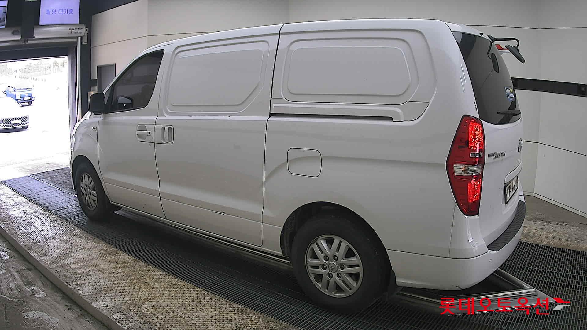 هيونداي جراند ستاركس