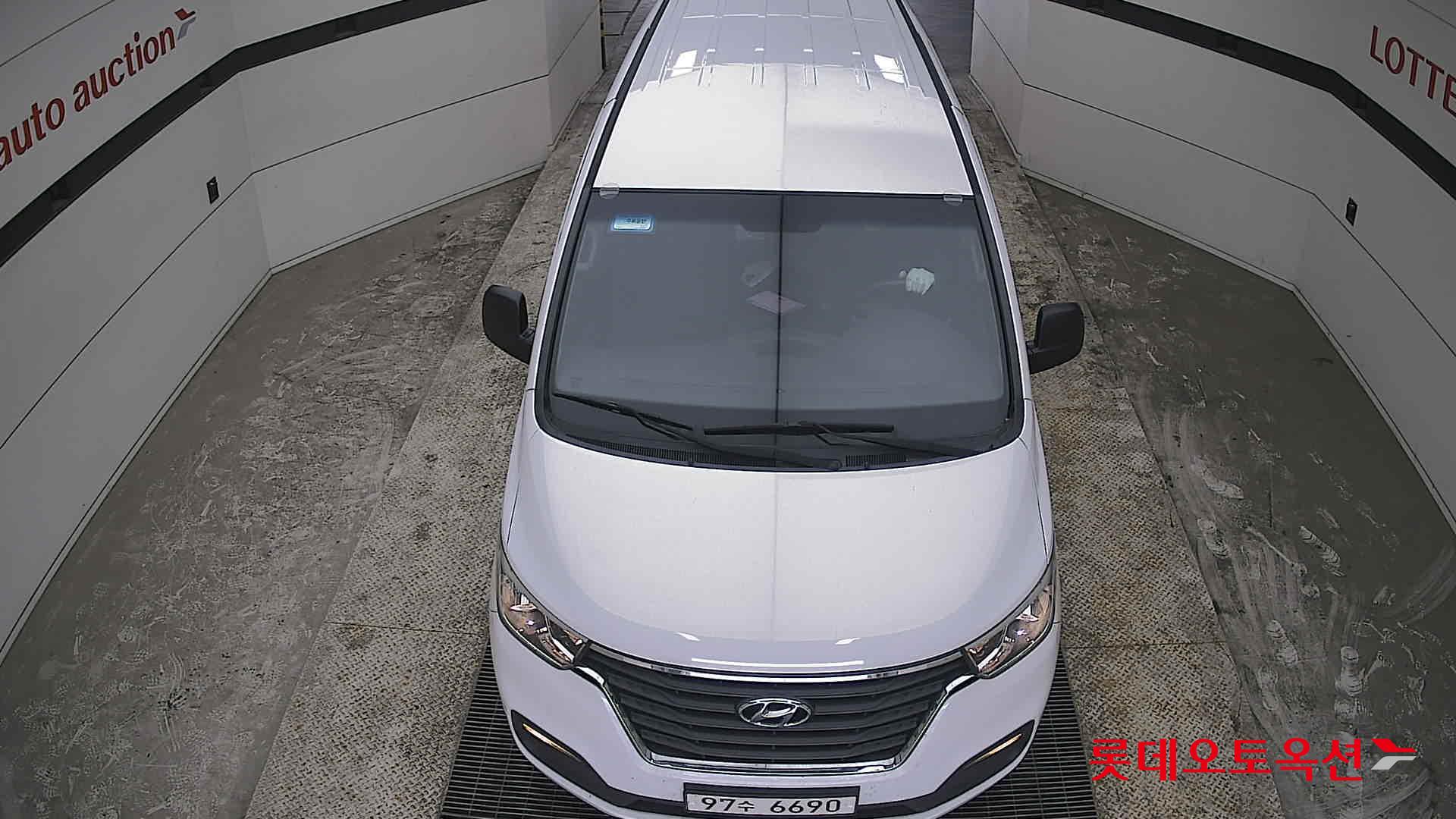 هيونداي جراند ستاركس