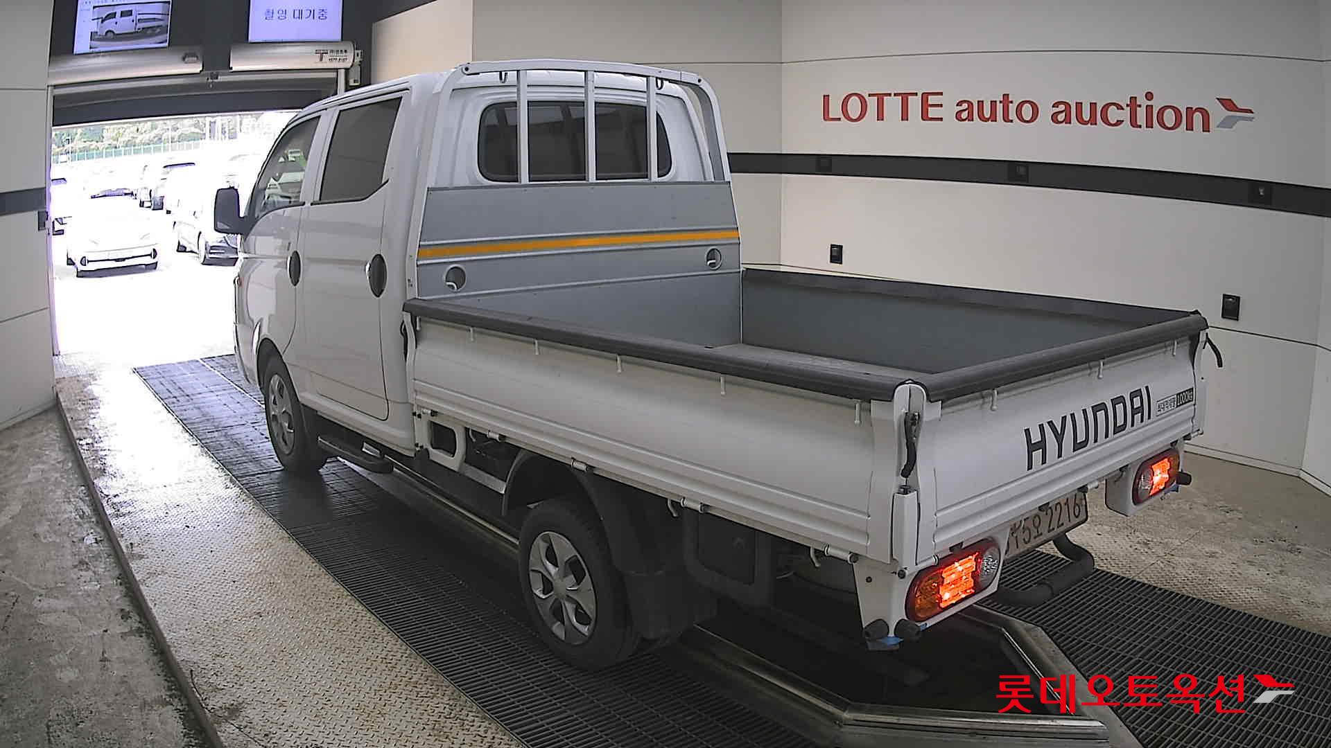 Hyundai Porter - 4