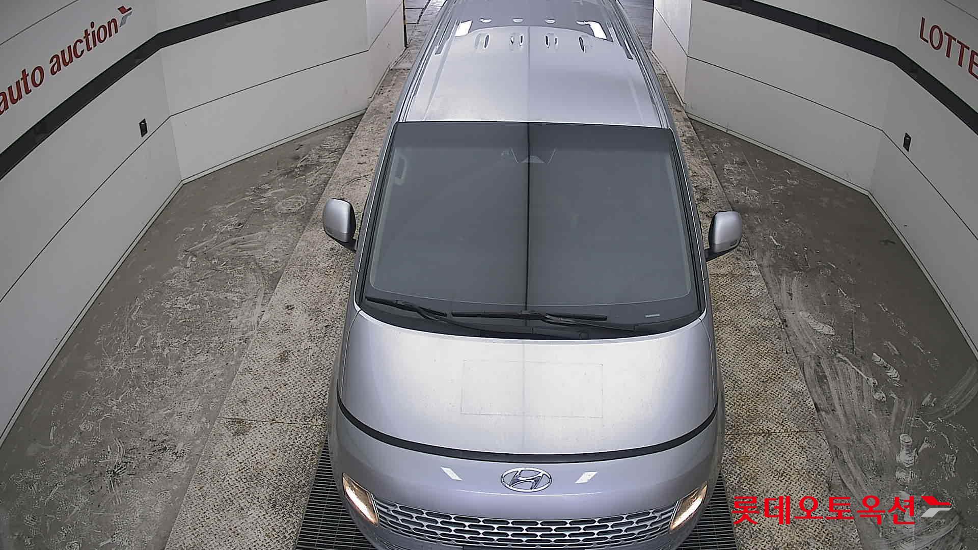 هيونداي ستاريا