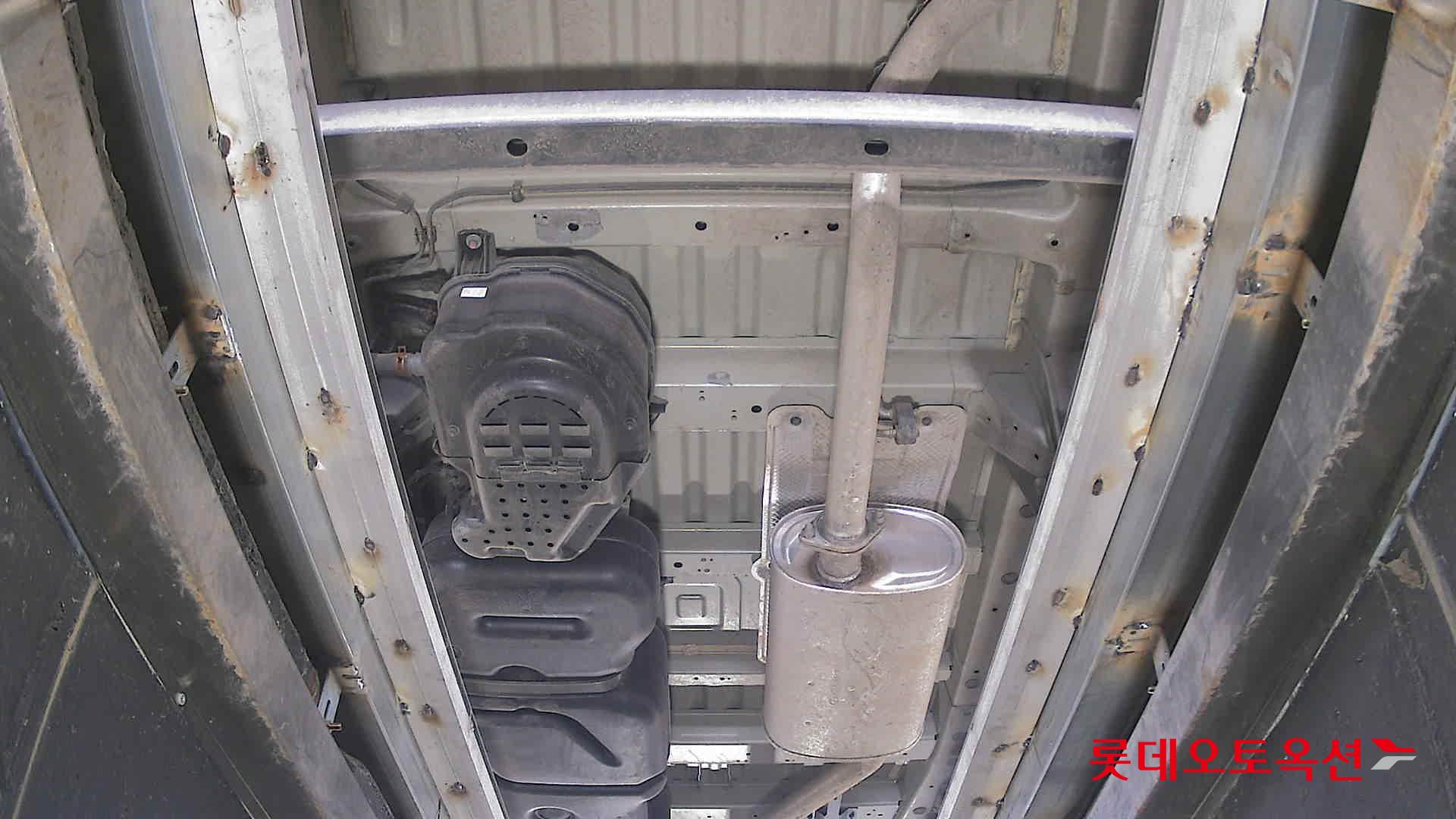 هيونداي ستاريا