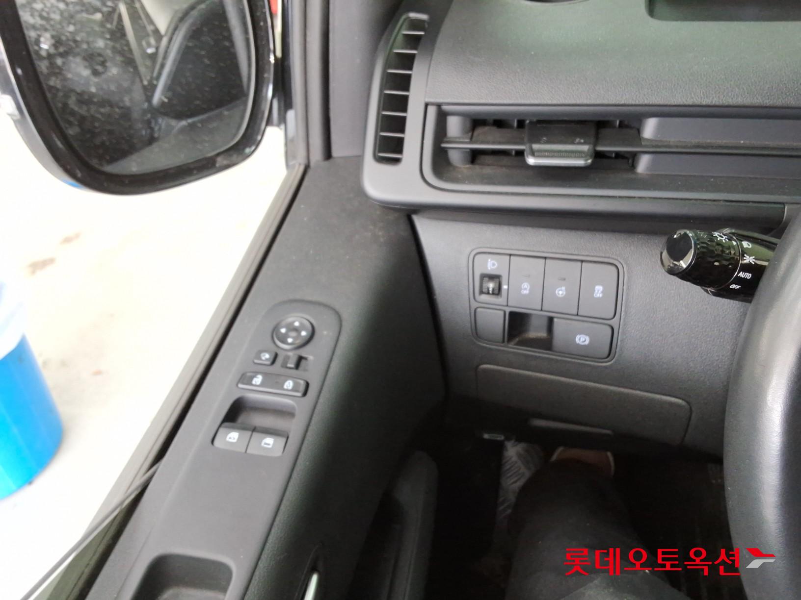 هيونداي ستاريا