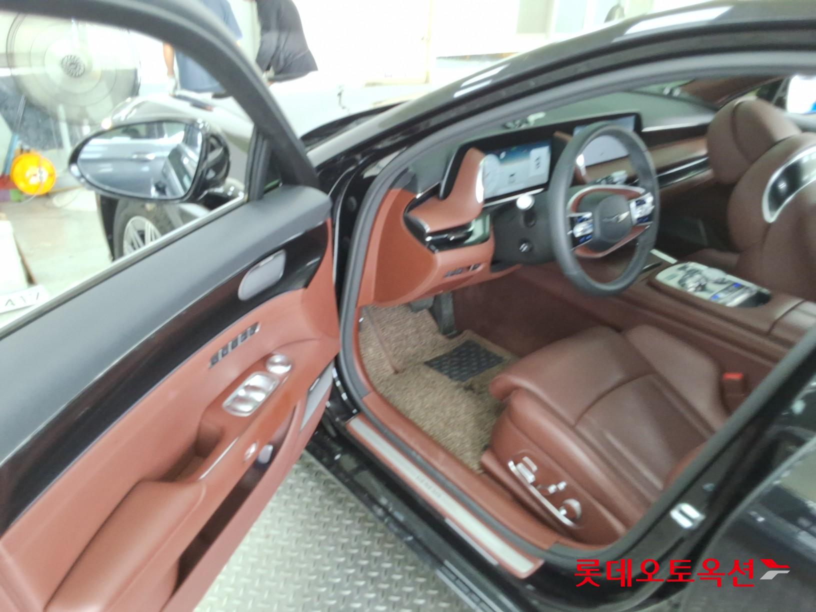 2025 - genesis g90