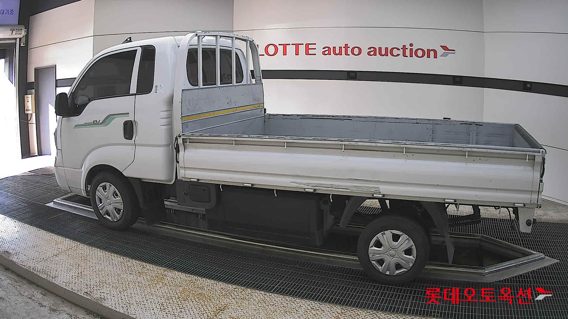Kia Bongo - 14
