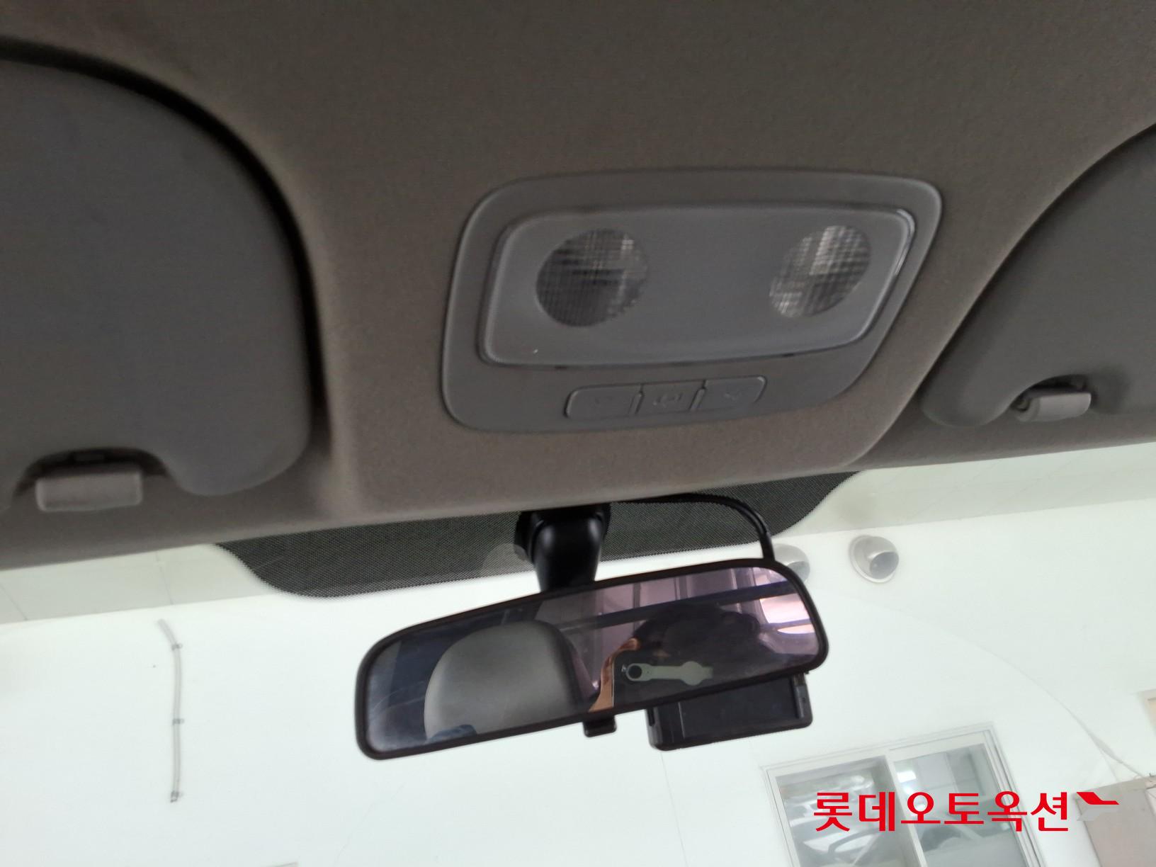 Hyundai Grand Starex 2021 - Image 34