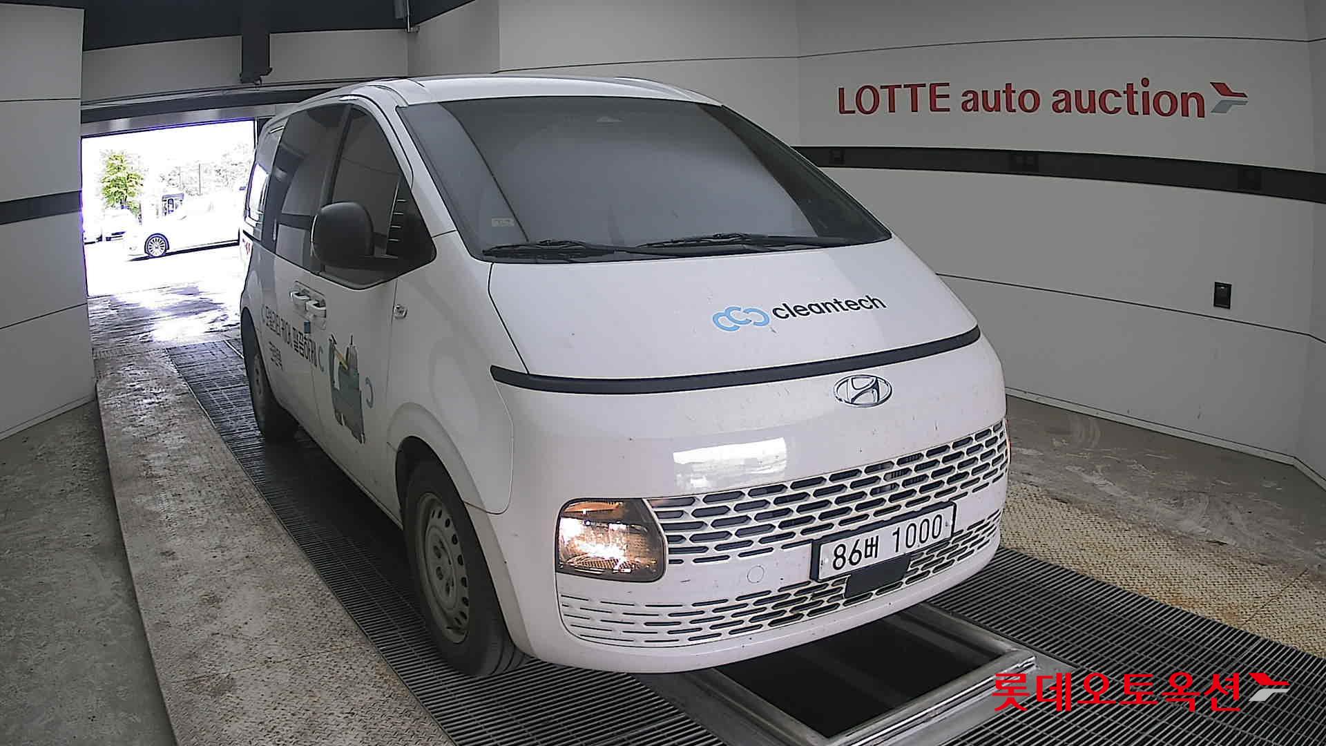 Hyundai Staria 2022 - Image 24