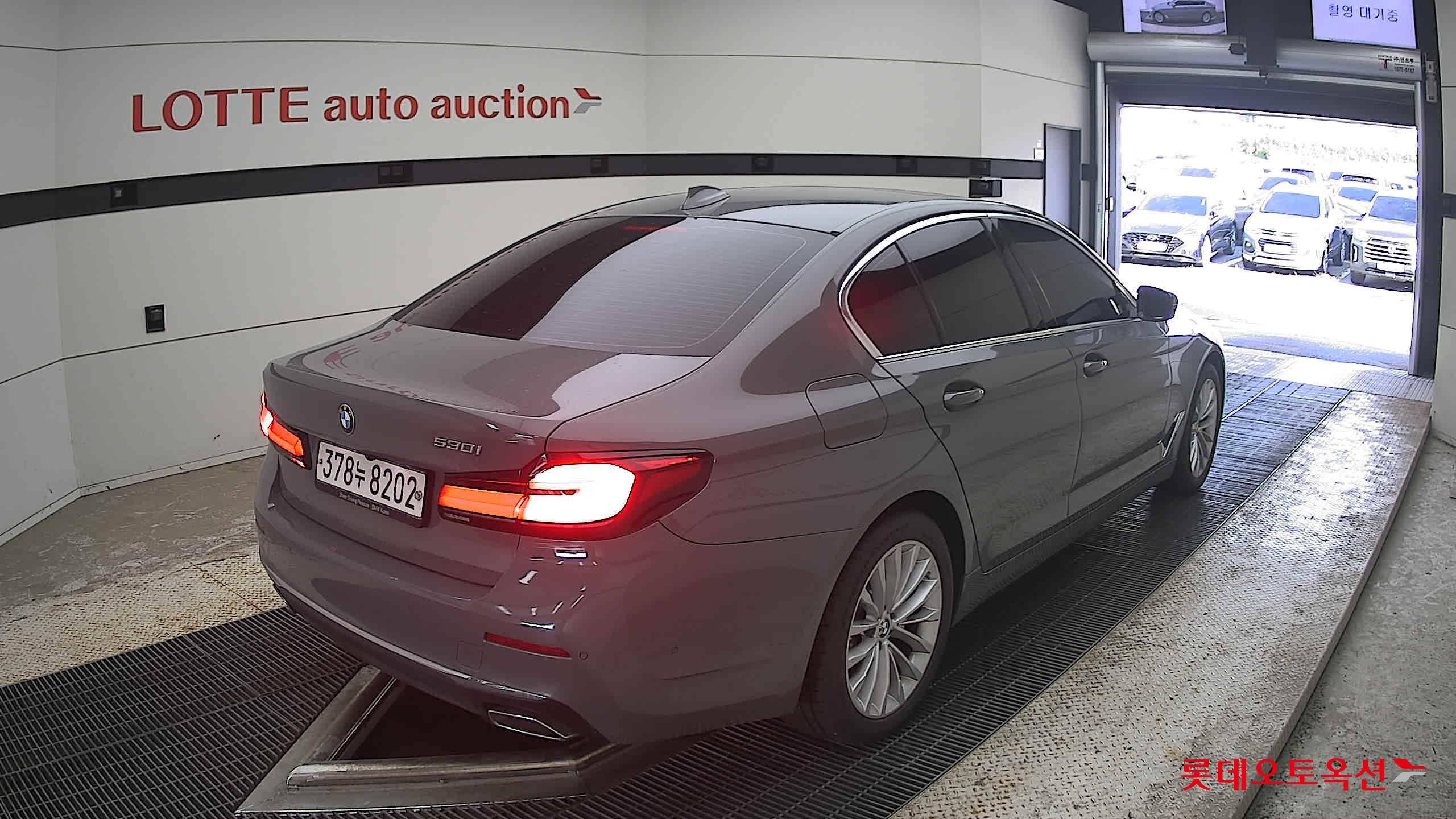 2022 - bmw 530i