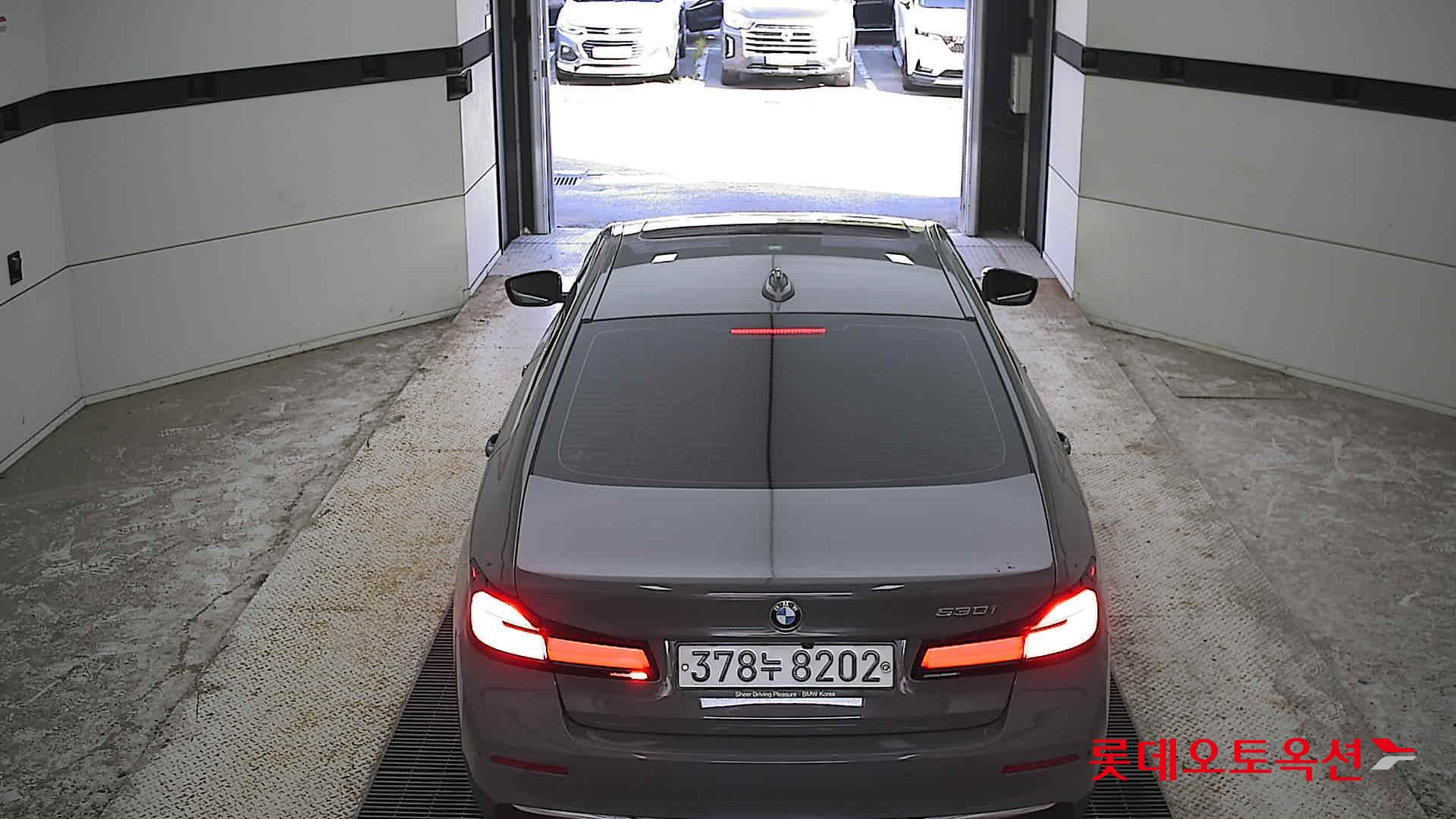2022 - bmw 530i