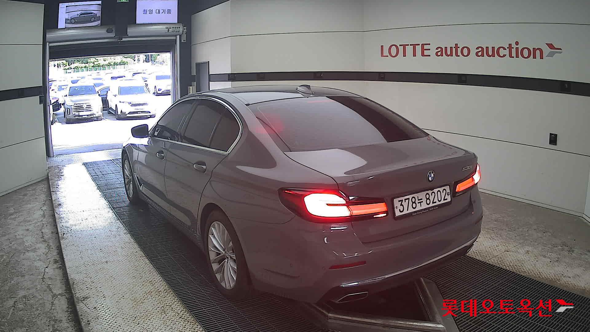 2022 - bmw 530i