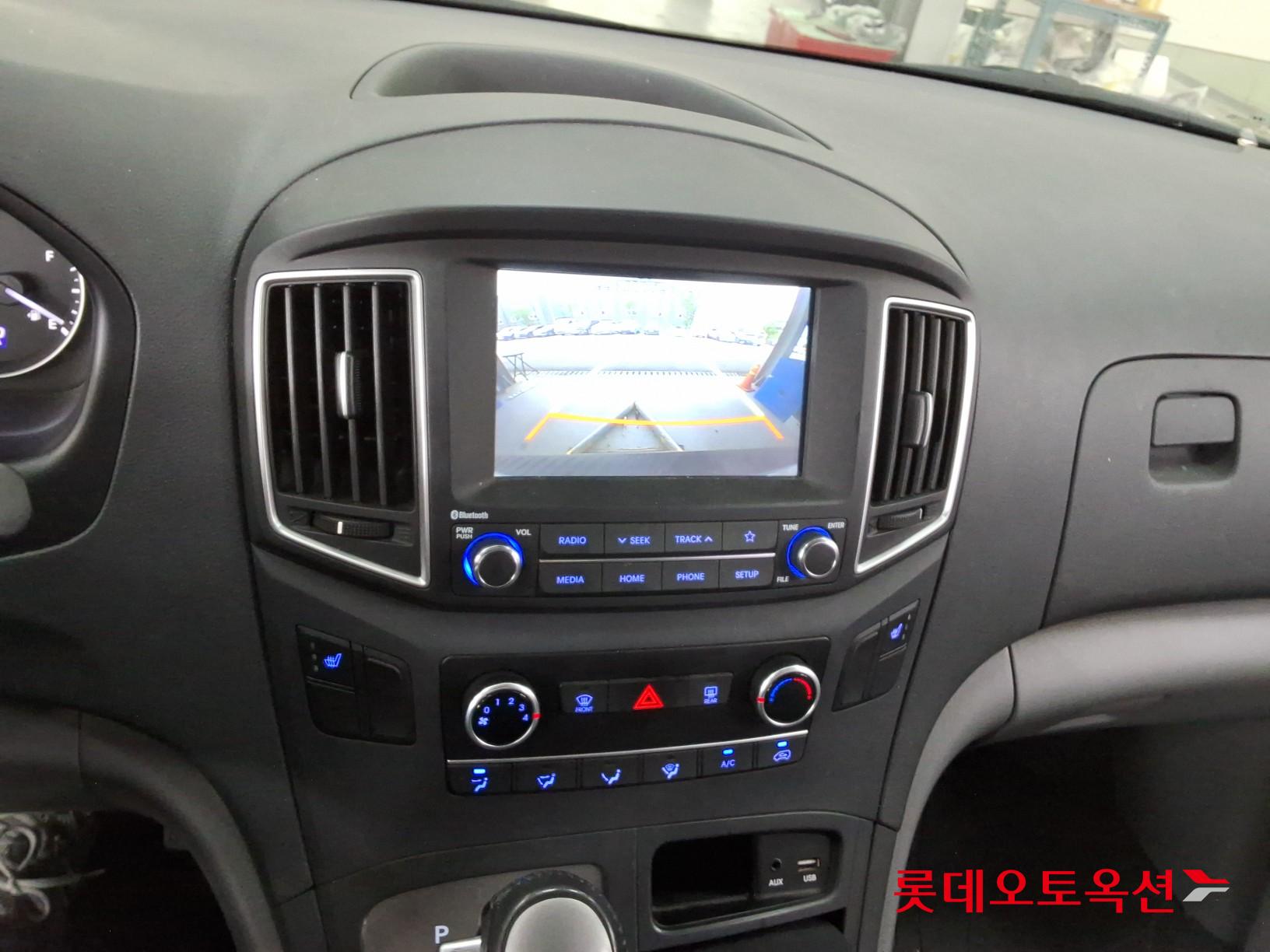 هيونداي جراند ستاريكس 2021 - صورة 33