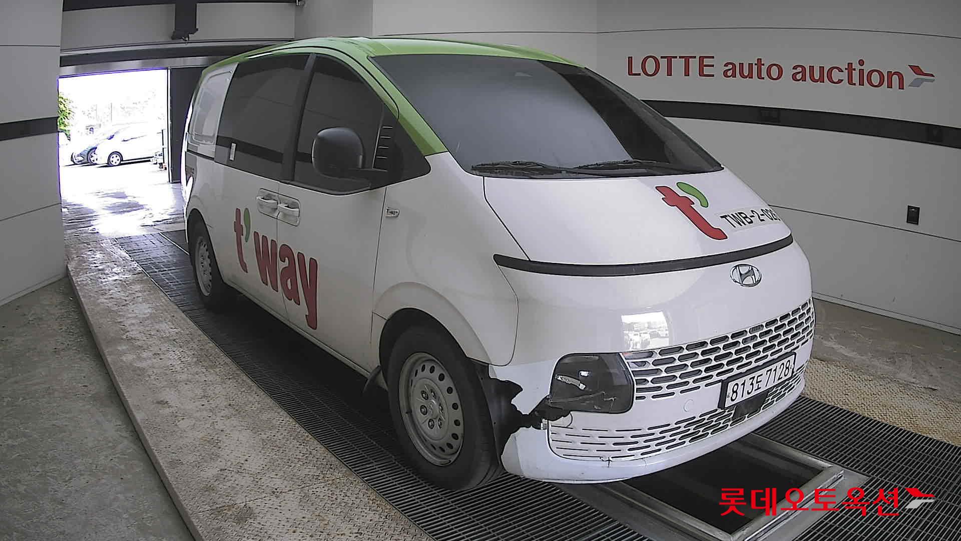Hyundai Staria - 6