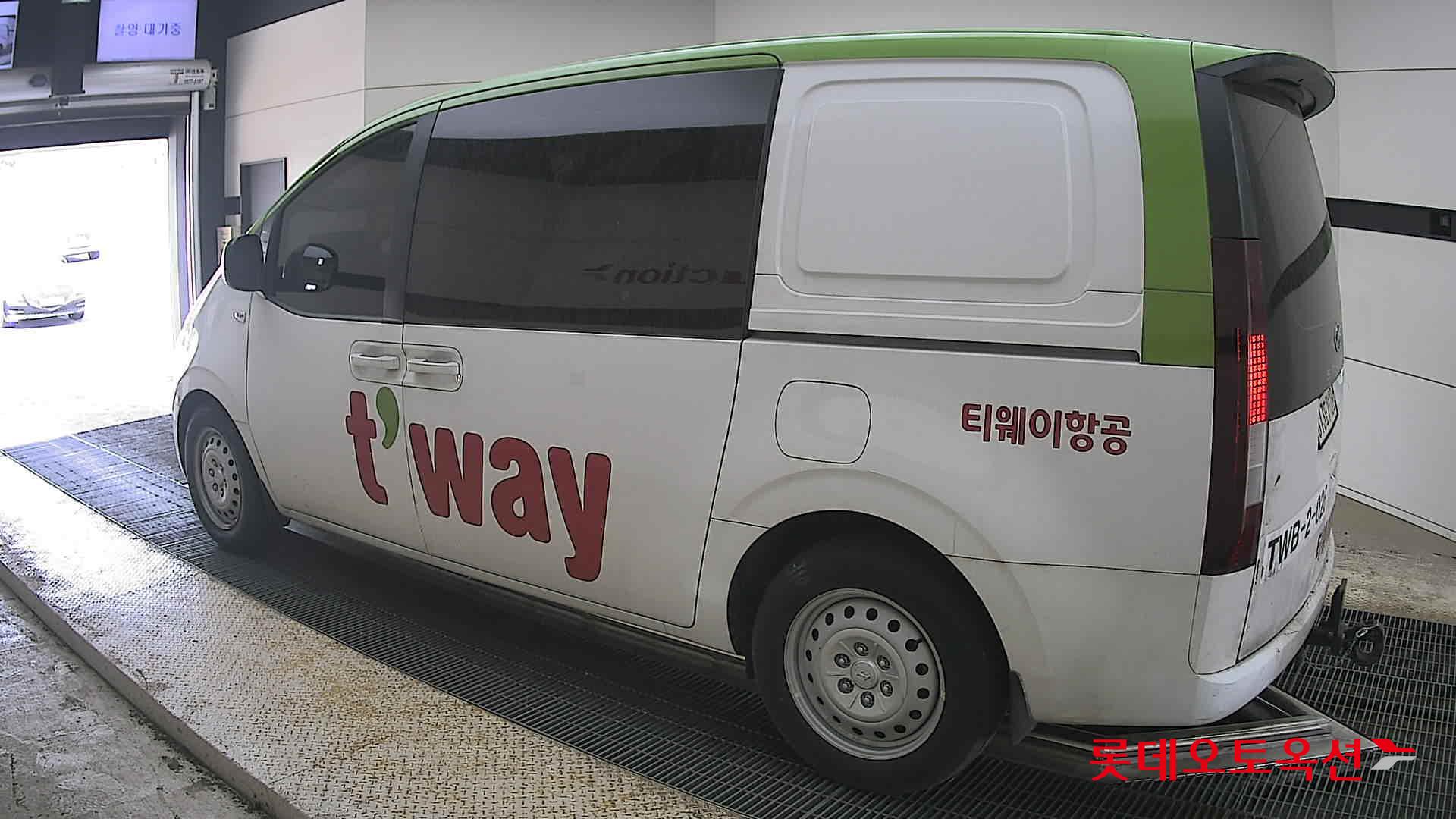 Hyundai Staria - 15